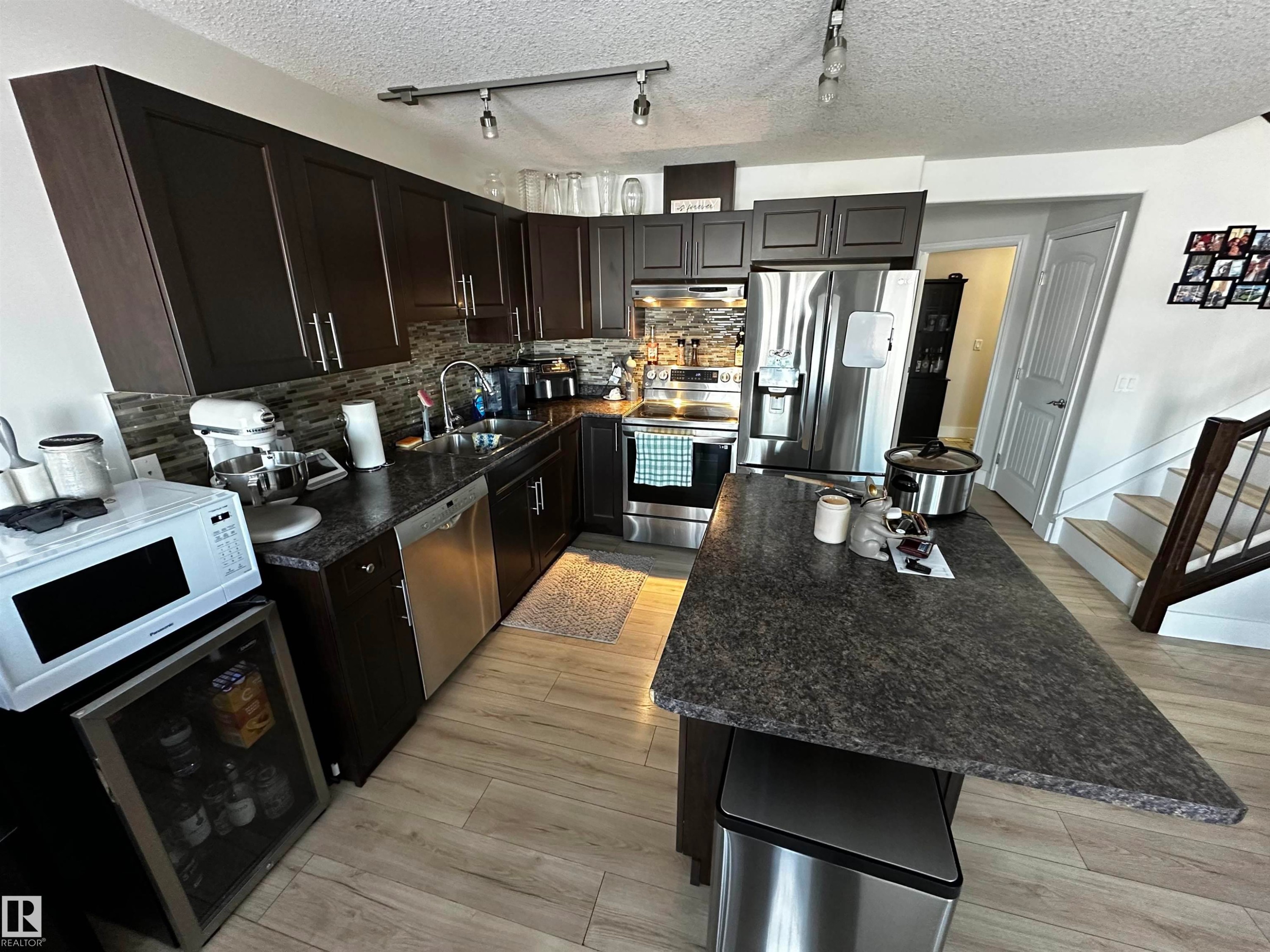 4019 41B Ave, Drayton Valley, AB - Indoor Photo Showing Kitchen With Double Sink