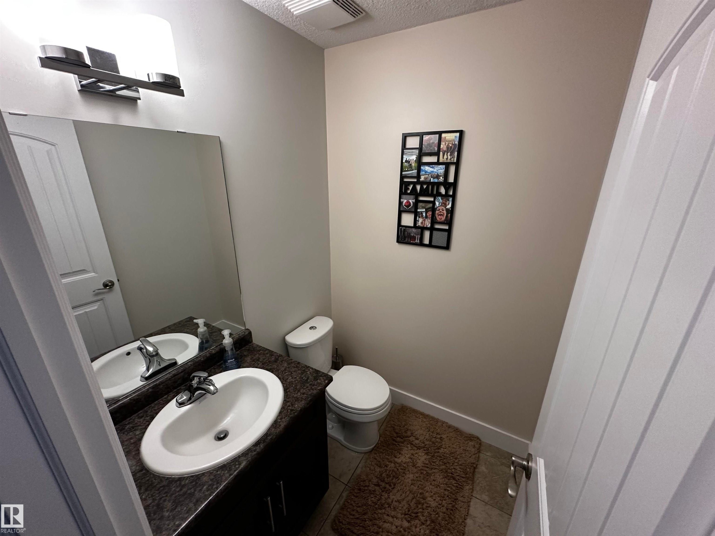 4019 41B Ave, Drayton Valley, AB - Indoor Photo Showing Bathroom