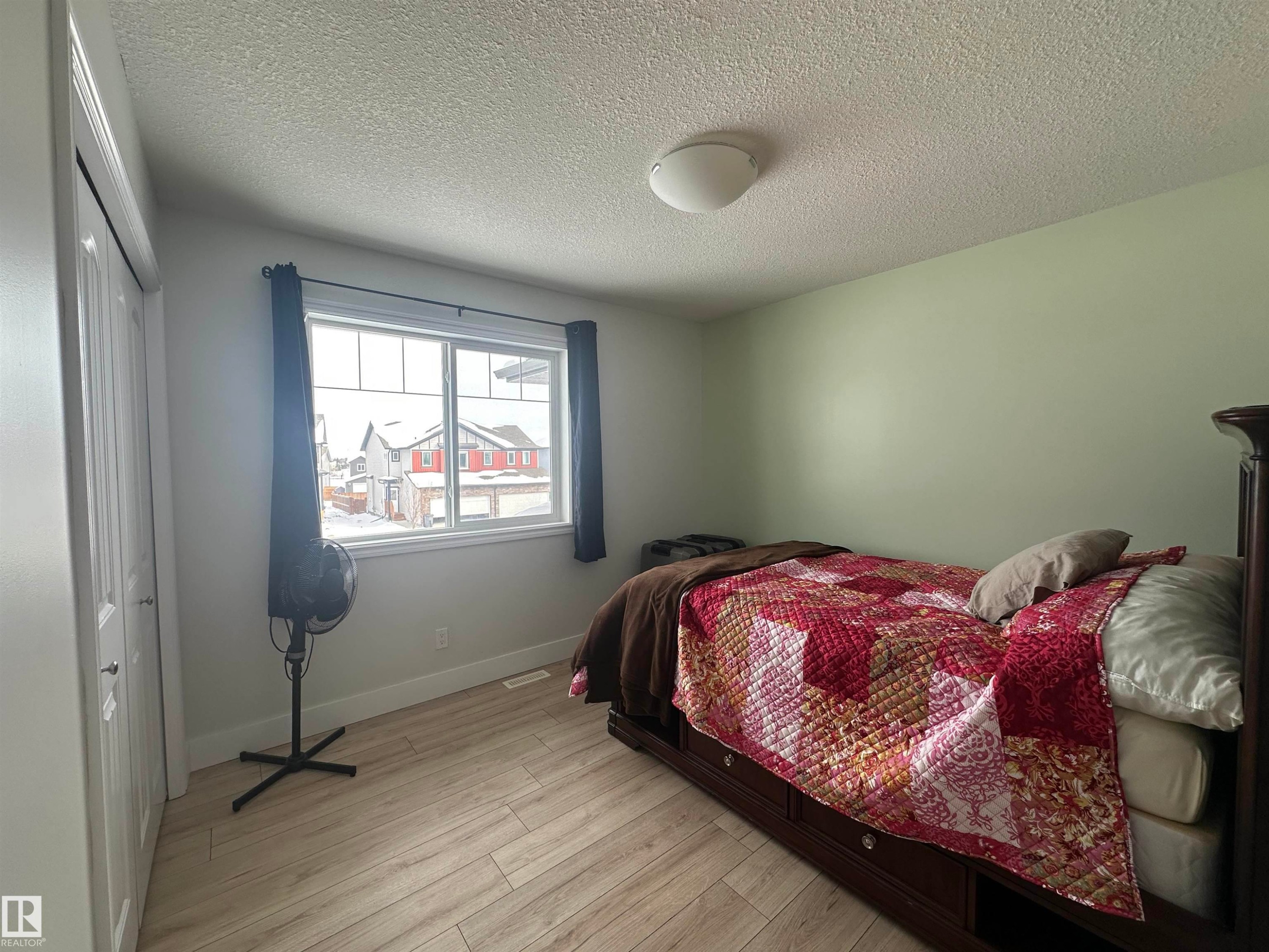 4019 41B Ave, Drayton Valley, AB - Indoor Photo Showing Bedroom