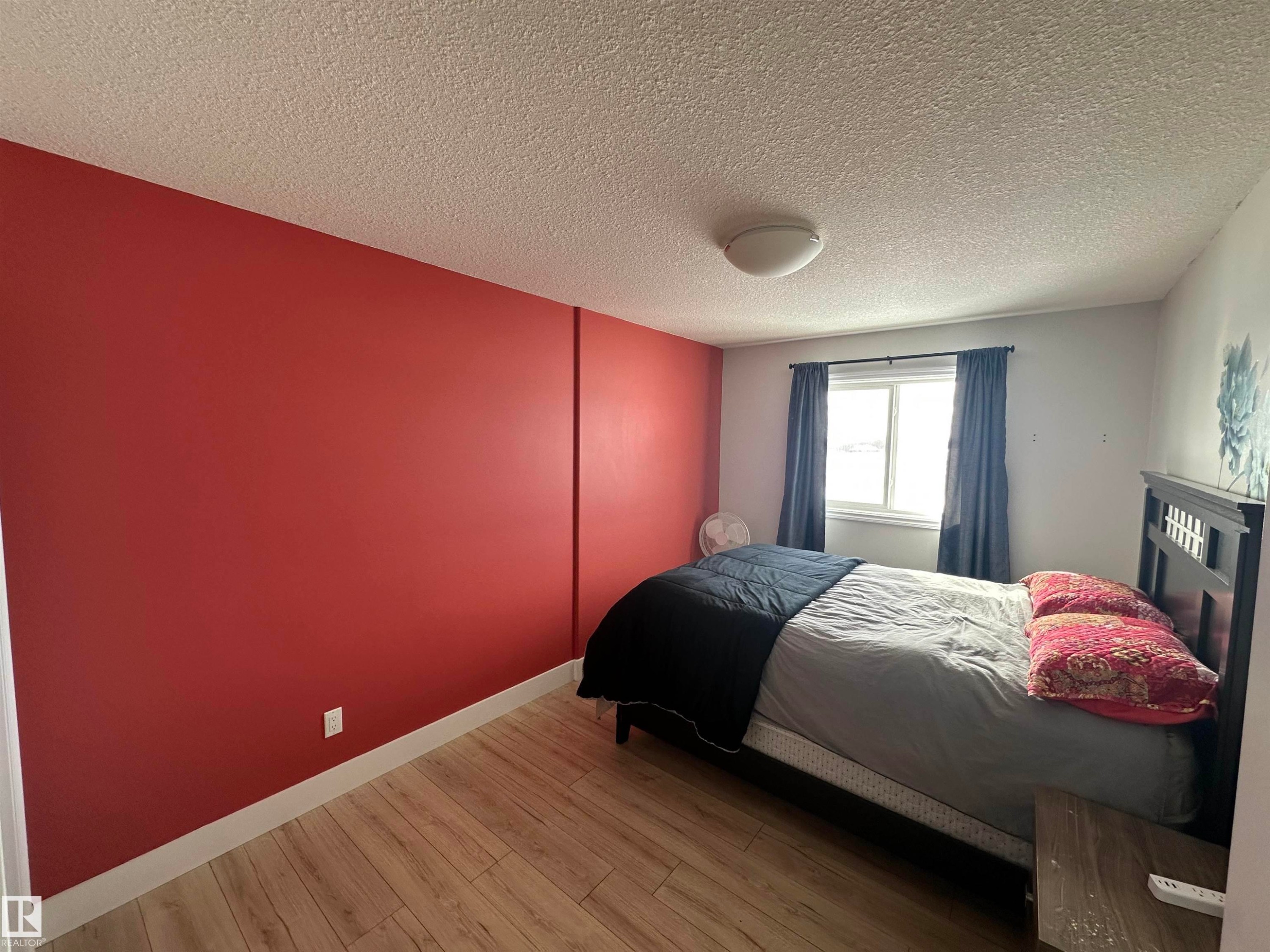 4019 41B Ave, Drayton Valley, AB - Indoor Photo Showing Bedroom