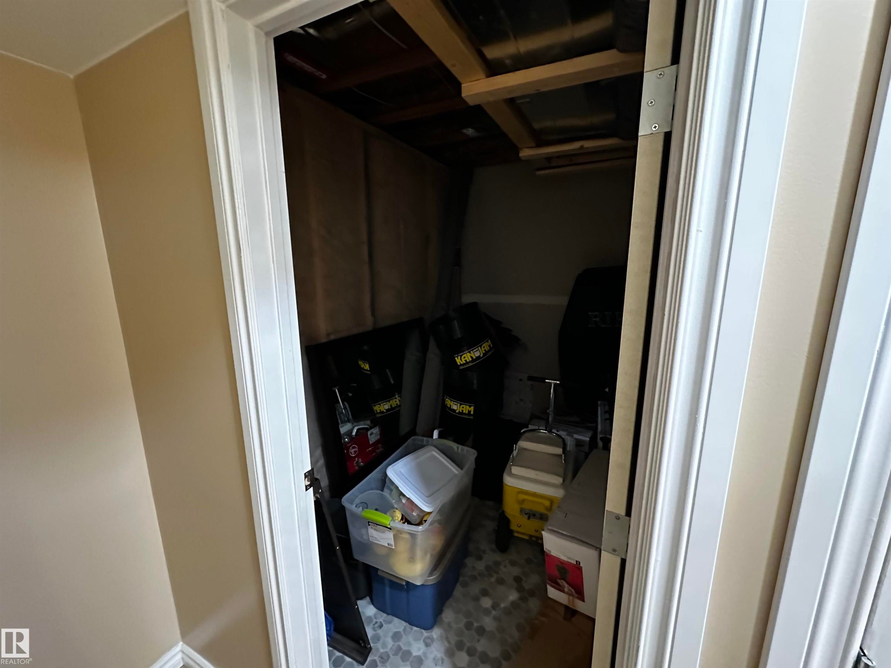 4019 41B Ave, Drayton Valley, AB - Indoor