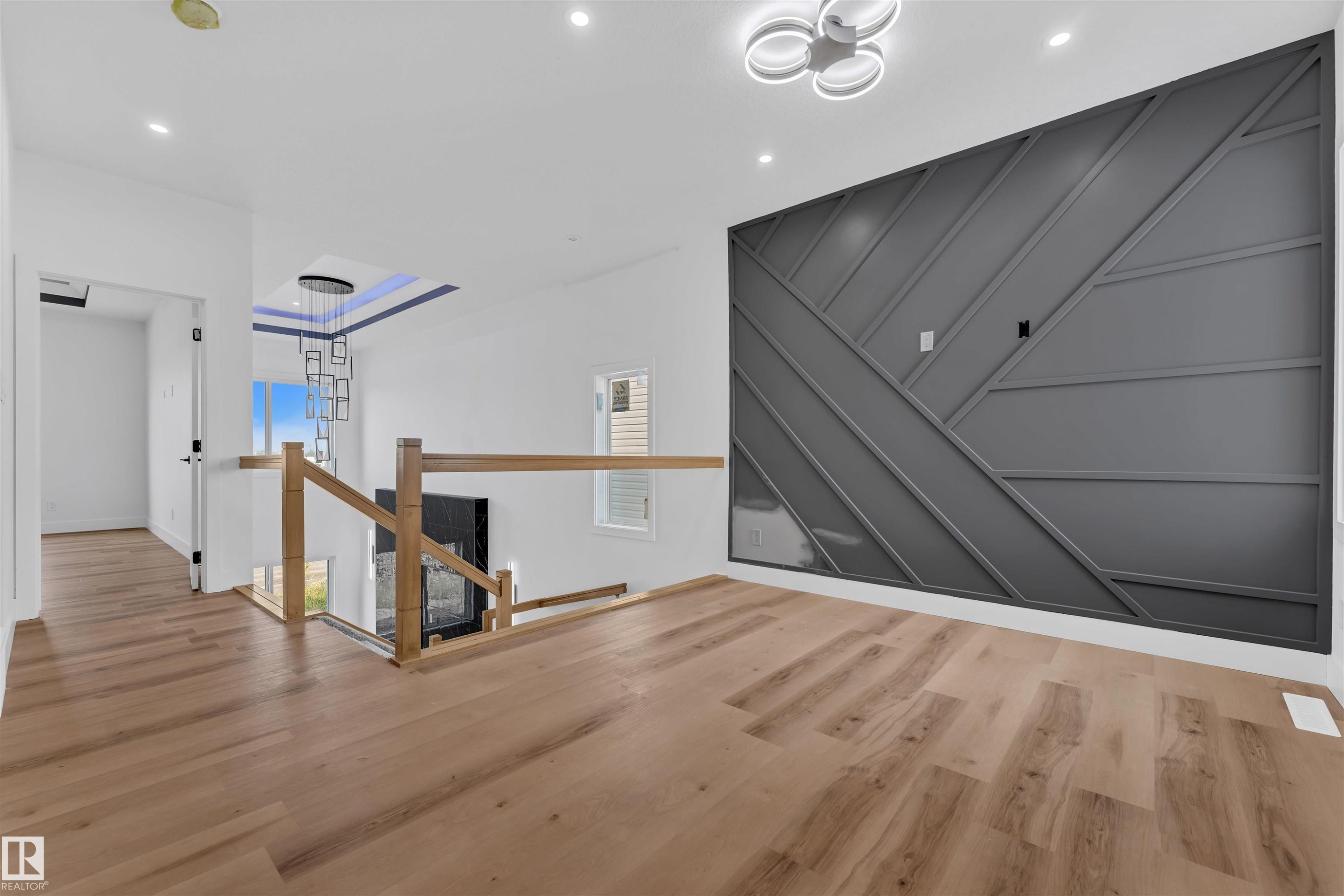 1908 155 Avenue, Edmonton, AB - Indoor Photo Showing Other Room