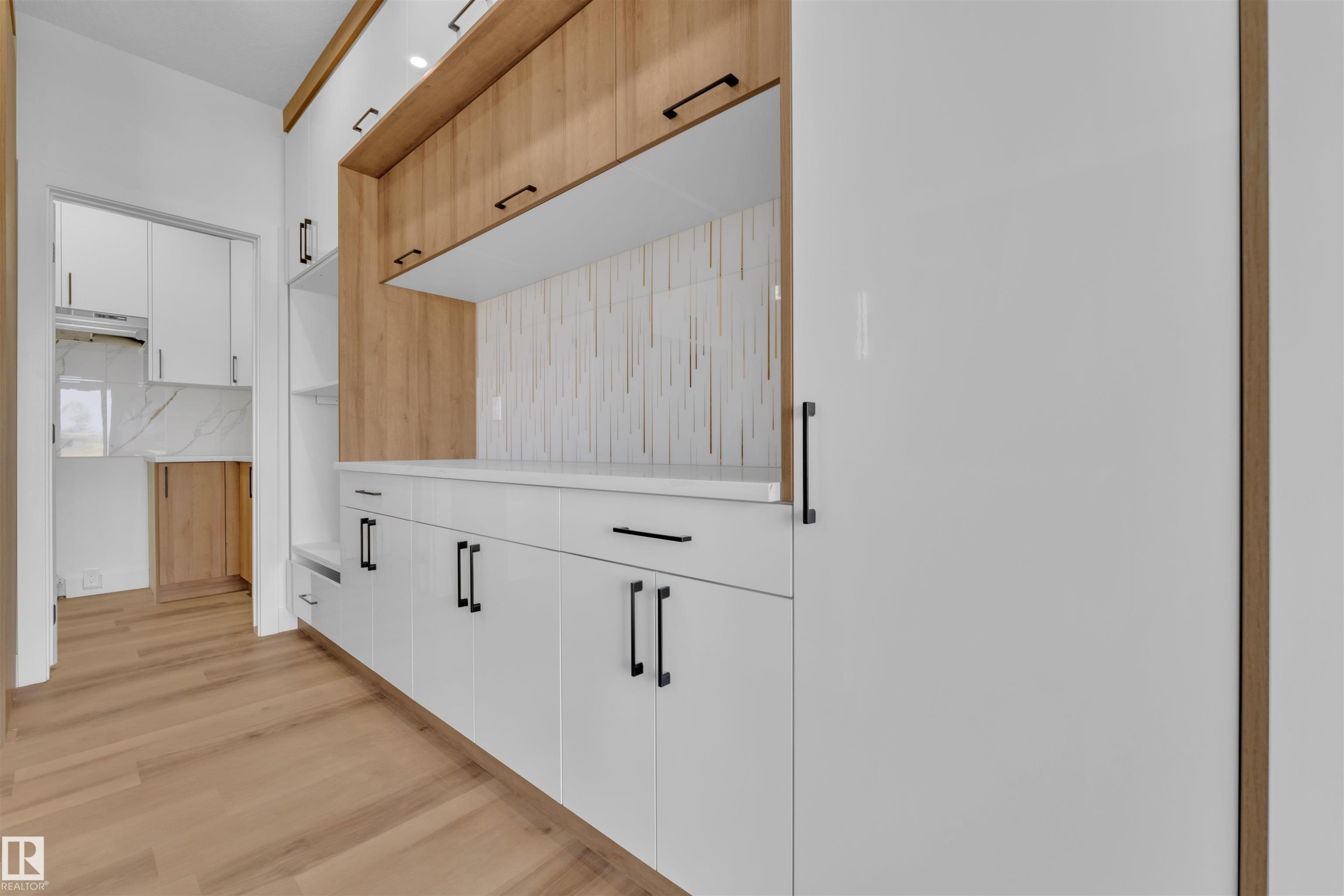 1908 155 Avenue, Edmonton, AB - Indoor Photo Showing Other Room