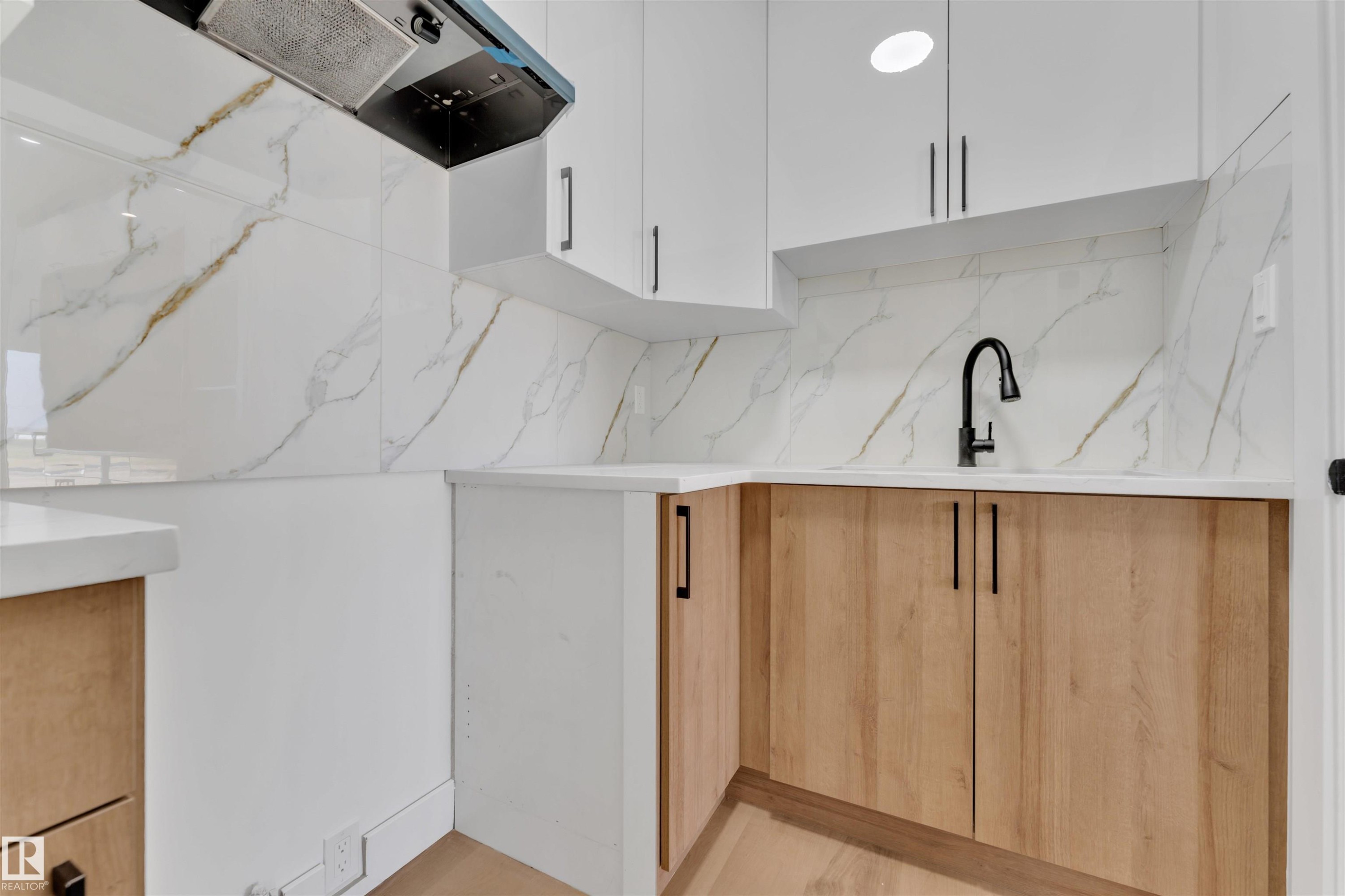 1908 155 Avenue, Edmonton, AB - Indoor Photo Showing Other Room