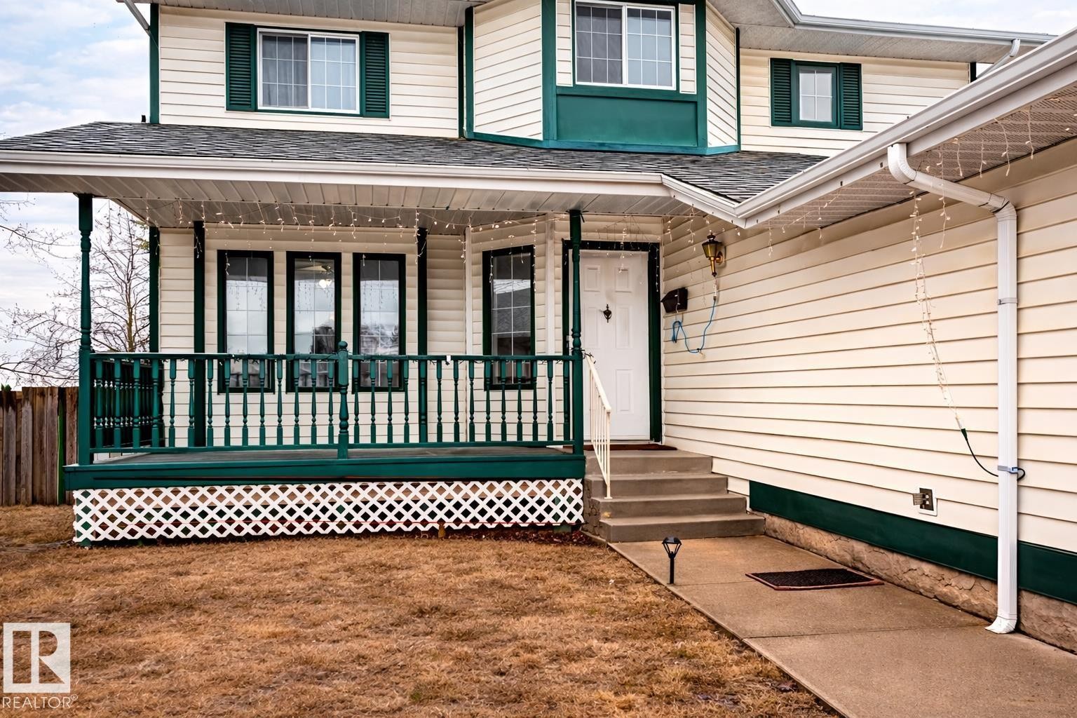 4424 33 Street, Edmonton, AB - Outdoor With Deck Patio Veranda With Exterior