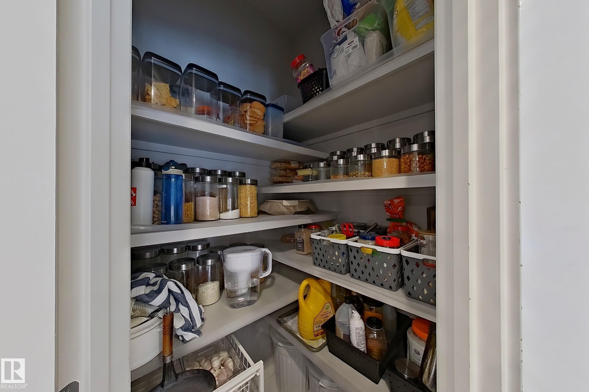 3107 13 Avenue, Edmonton, AB - Indoor