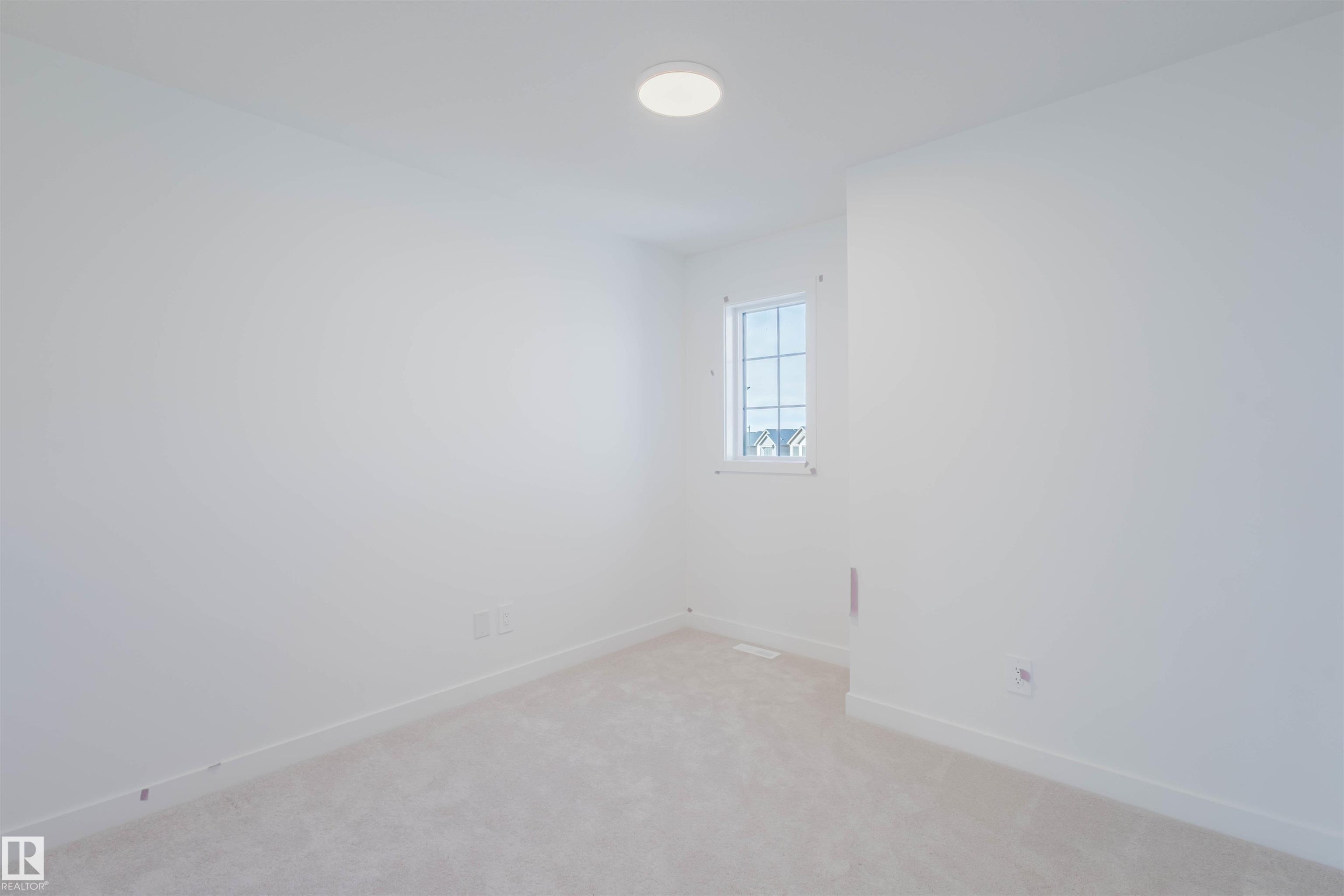 41 Chartres Close, St. Albert, AB - Indoor Photo Showing Other Room