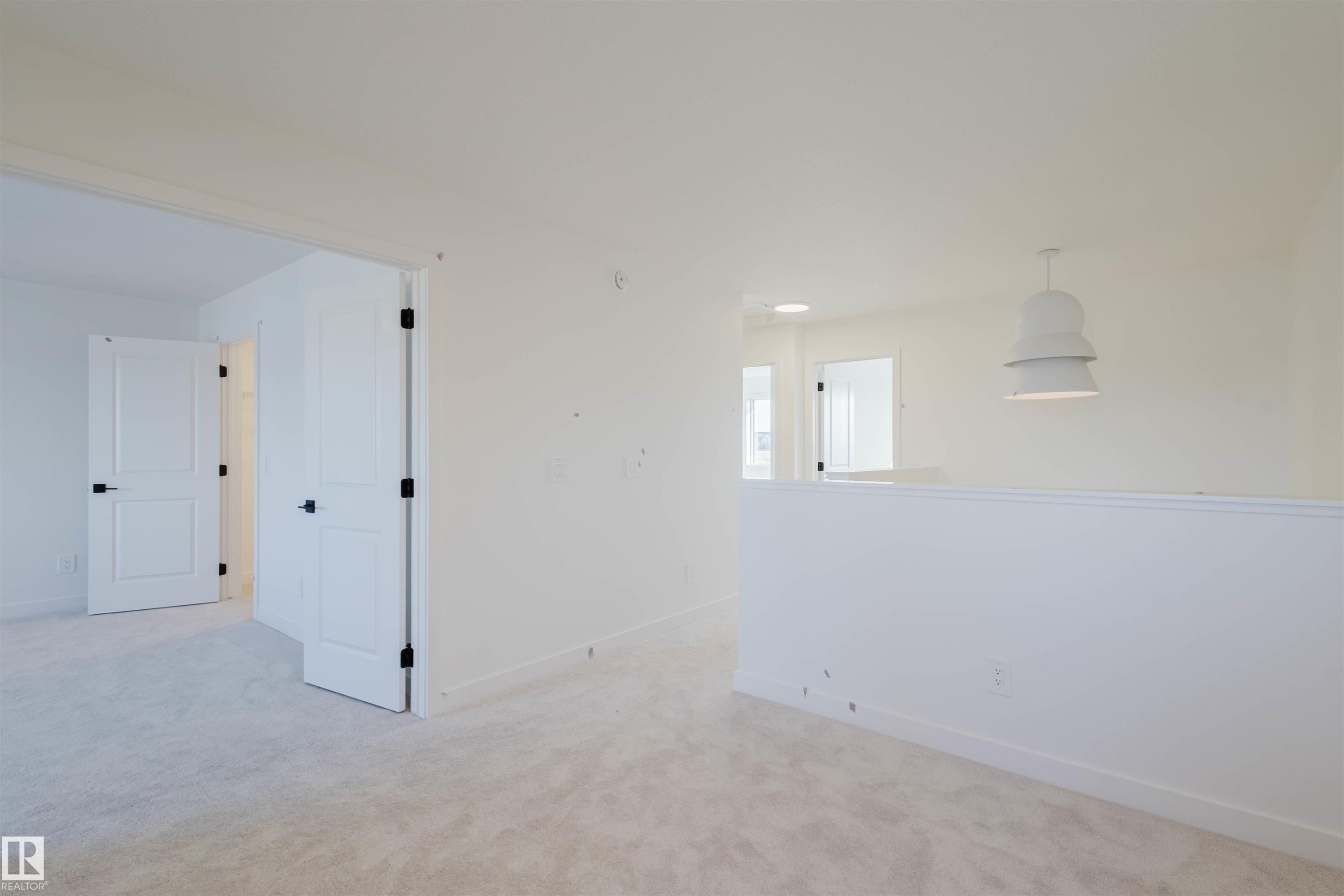 41 Chartres Close, St. Albert, AB - Indoor Photo Showing Other Room