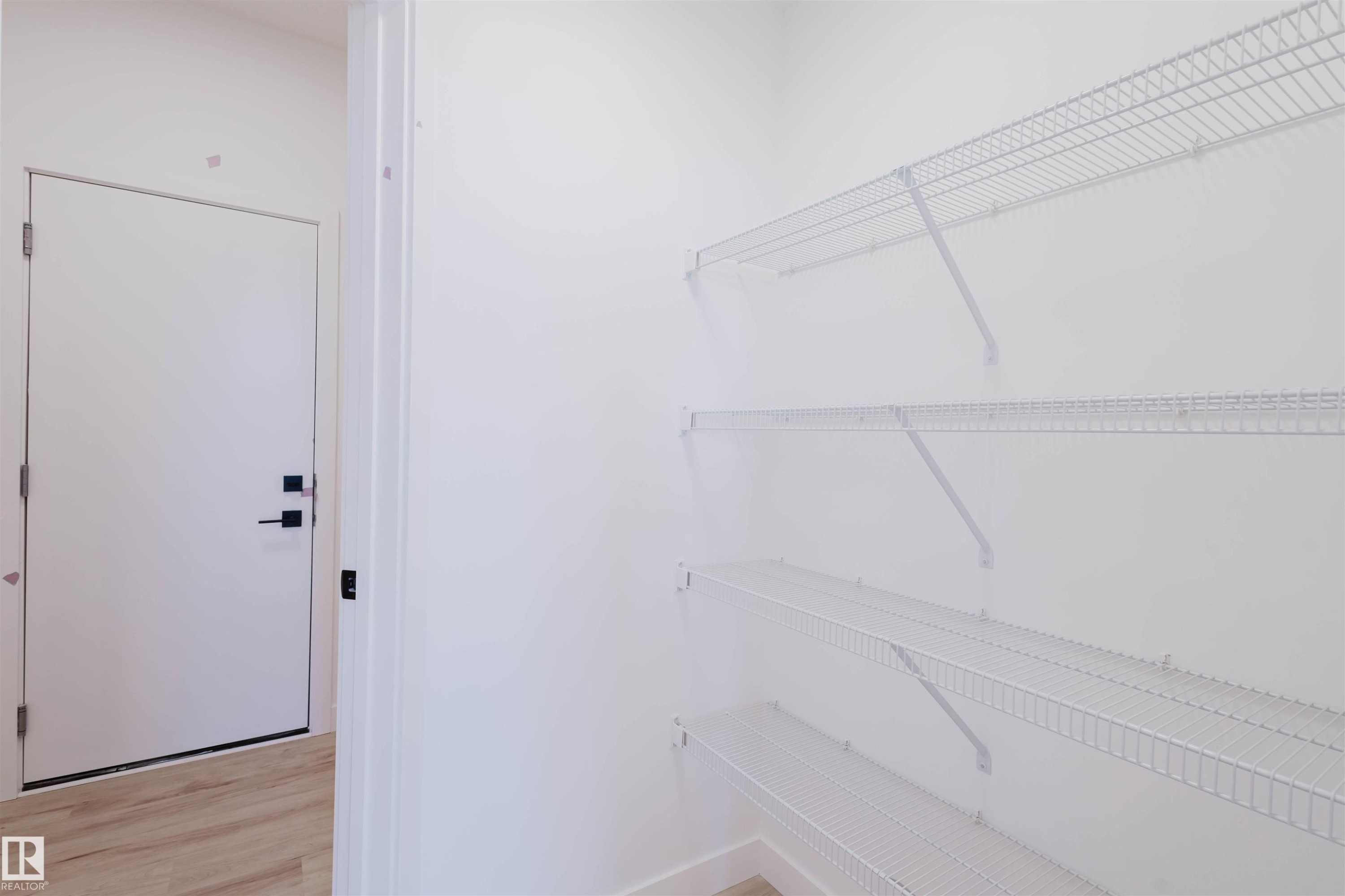 41 Chartres Close, St. Albert, AB - Indoor With Storage