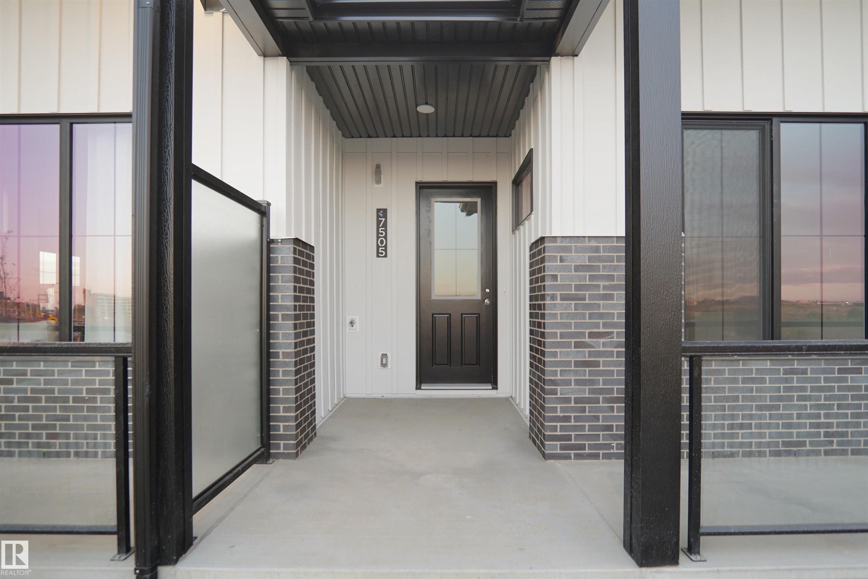 7513 Observer Lane, Edmonton, AB - Outdoor With Exterior