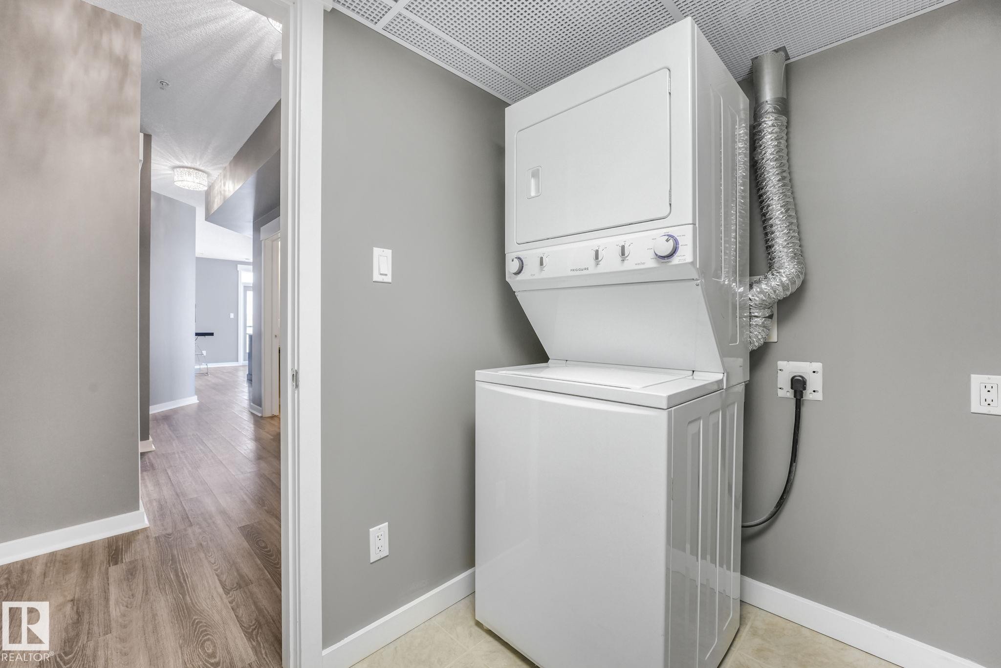 412 10518 113 Street, Edmonton, AB - Indoor Photo Showing Laundry Room