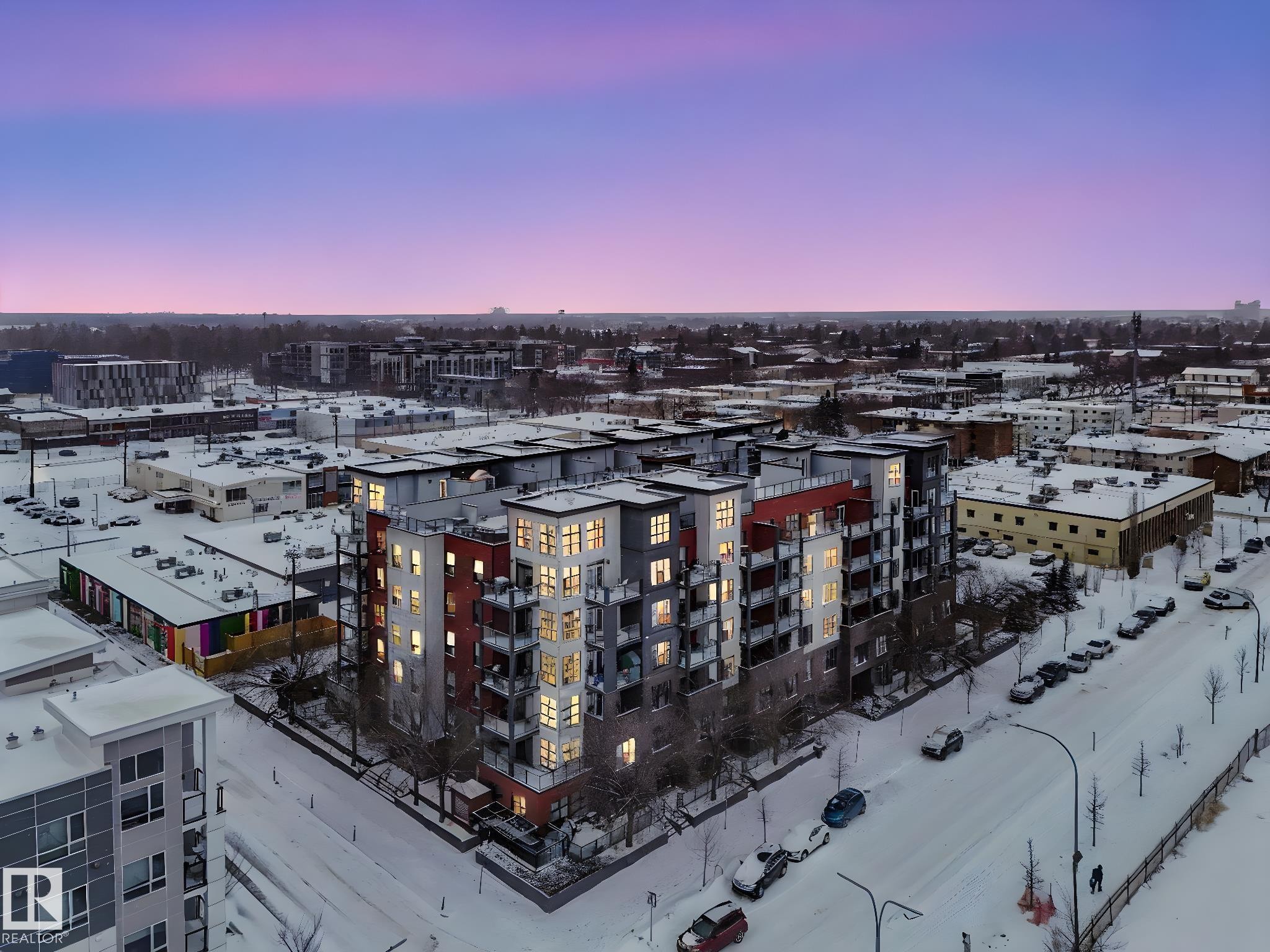 412 10518 113 Street, Edmonton, AB - Outdoor With View