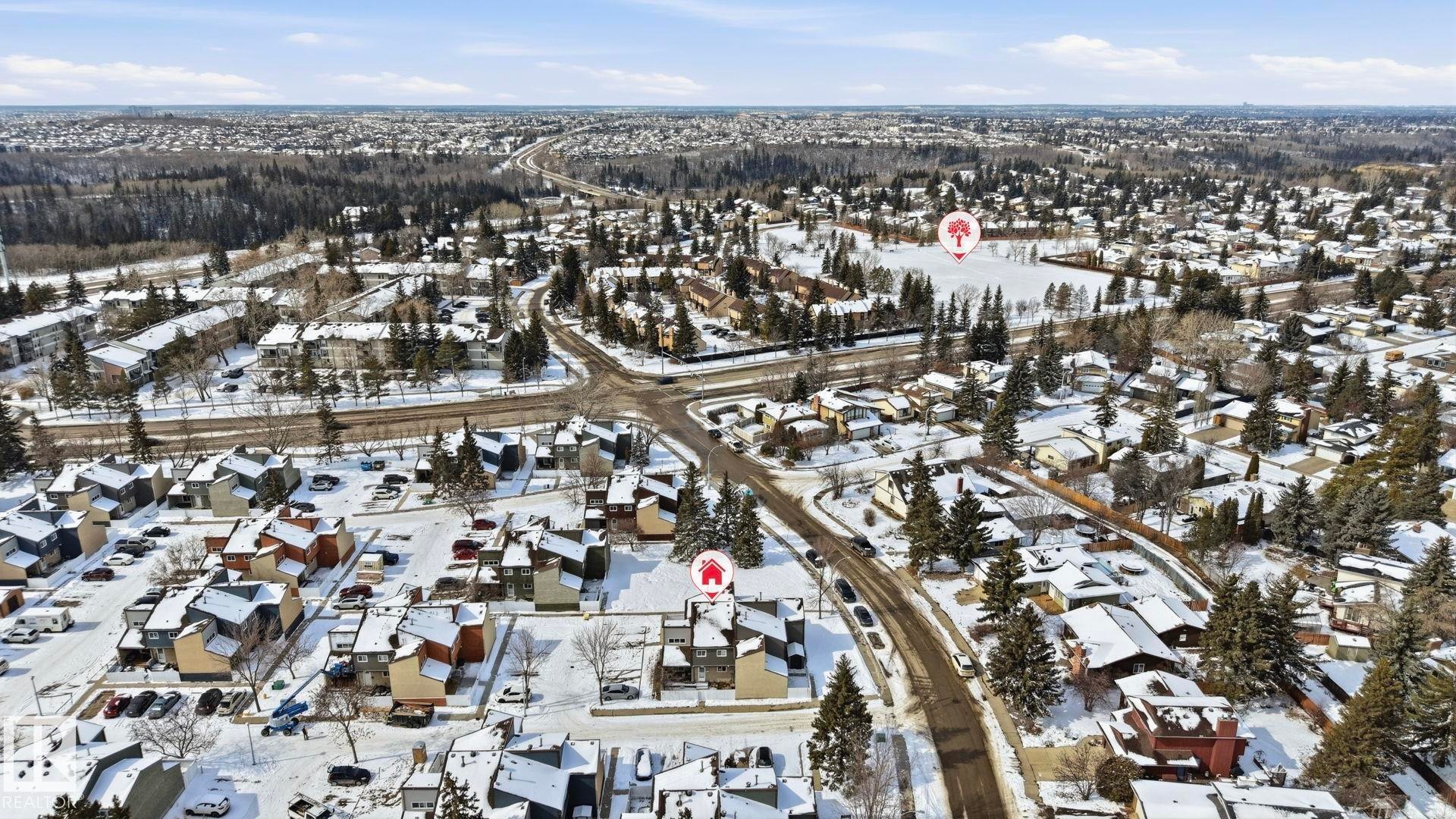 202 Kaskitayo Crest, Edmonton, AB - Outdoor With View