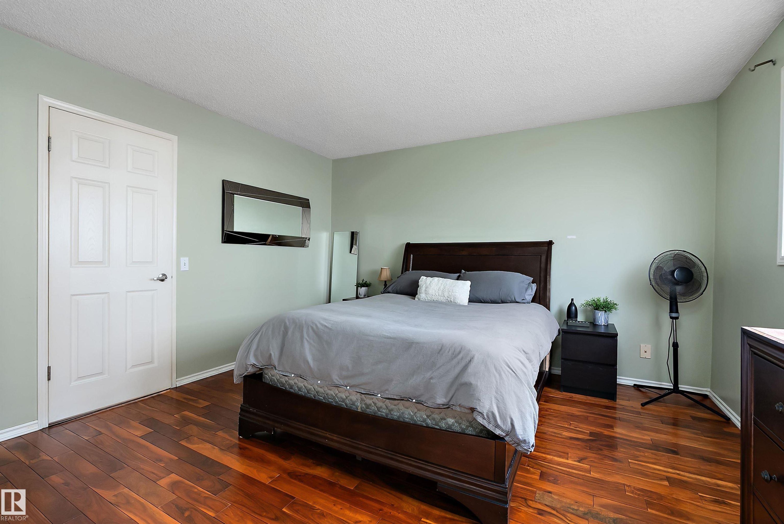 3706 131A Avenue, Edmonton, AB - Indoor Photo Showing Bedroom
