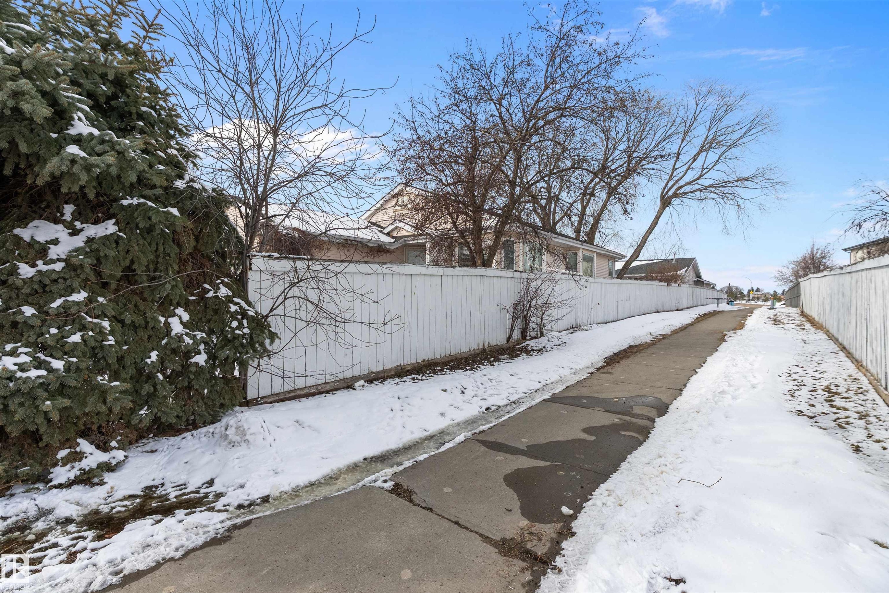 3706 131A Avenue, Edmonton, AB - Outdoor