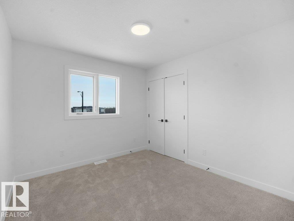 3328 Chickadee Drive, Edmonton, AB - Indoor Photo Showing Other Room