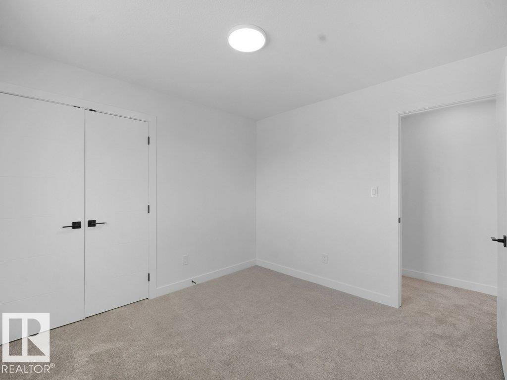 3328 Chickadee Drive, Edmonton, AB - Indoor Photo Showing Other Room