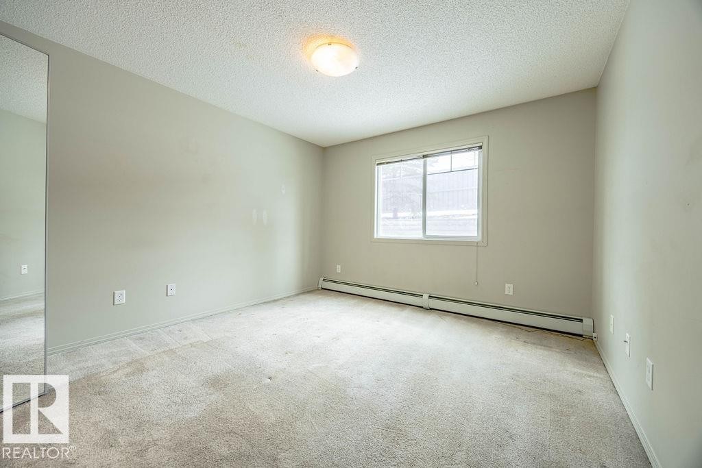 122 646 Mcallister Loop, Edmonton, AB - Indoor Photo Showing Other Room
