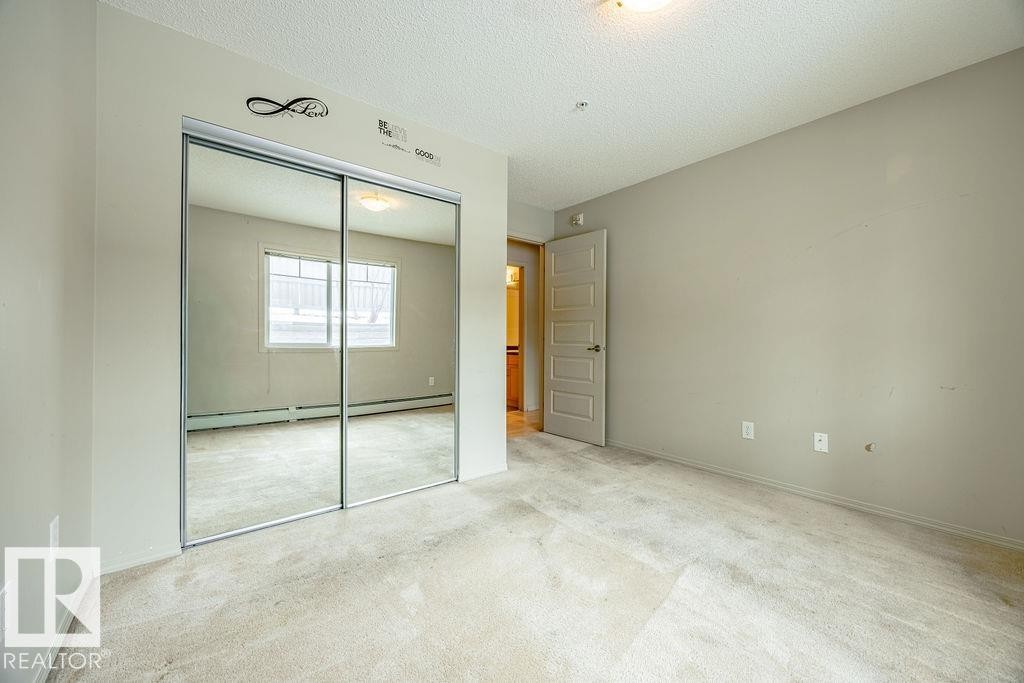 122 646 Mcallister Loop, Edmonton, AB - Indoor Photo Showing Other Room