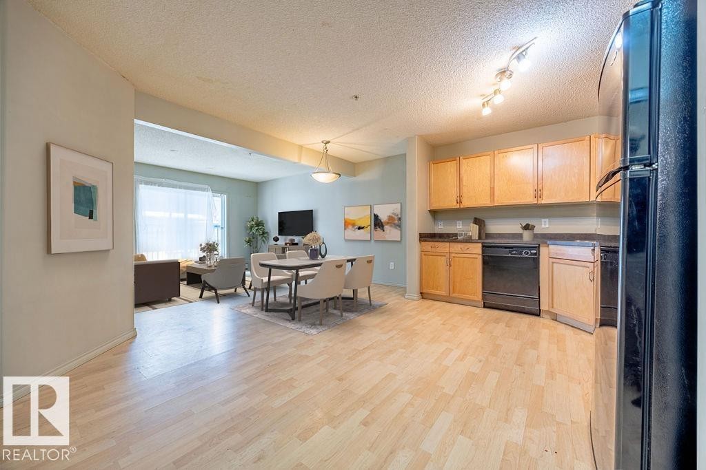 122 646 Mcallister Loop, Edmonton, AB - Indoor