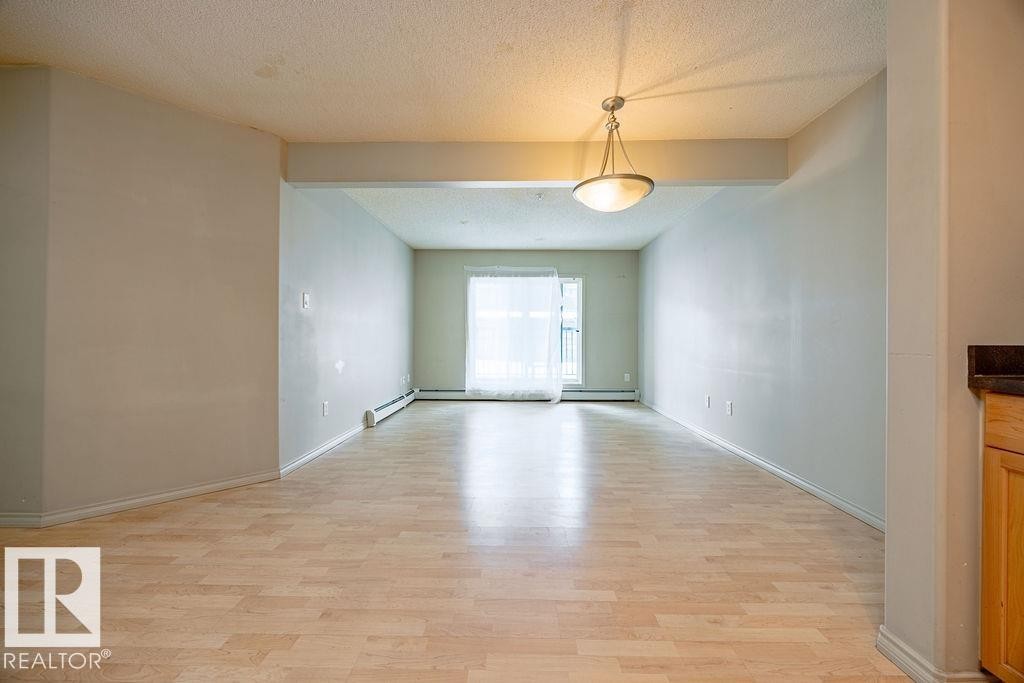 122 646 Mcallister Loop, Edmonton, AB - Indoor Photo Showing Other Room