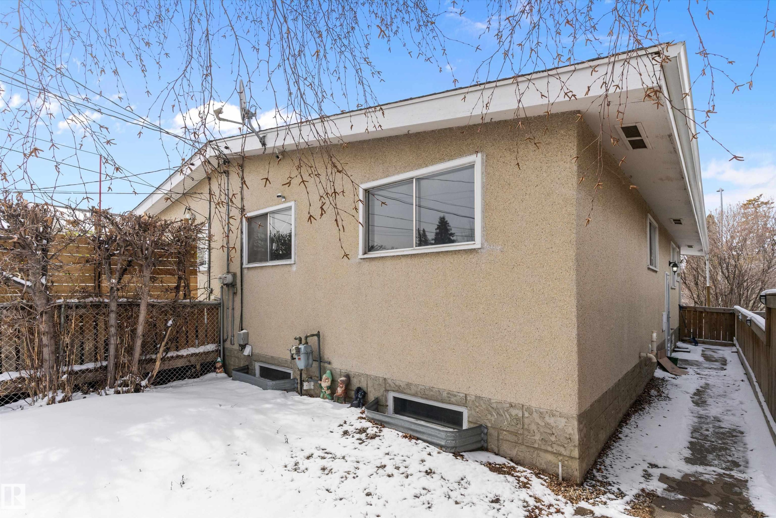 12721 90 Street, Edmonton, AB - Outdoor With Exterior