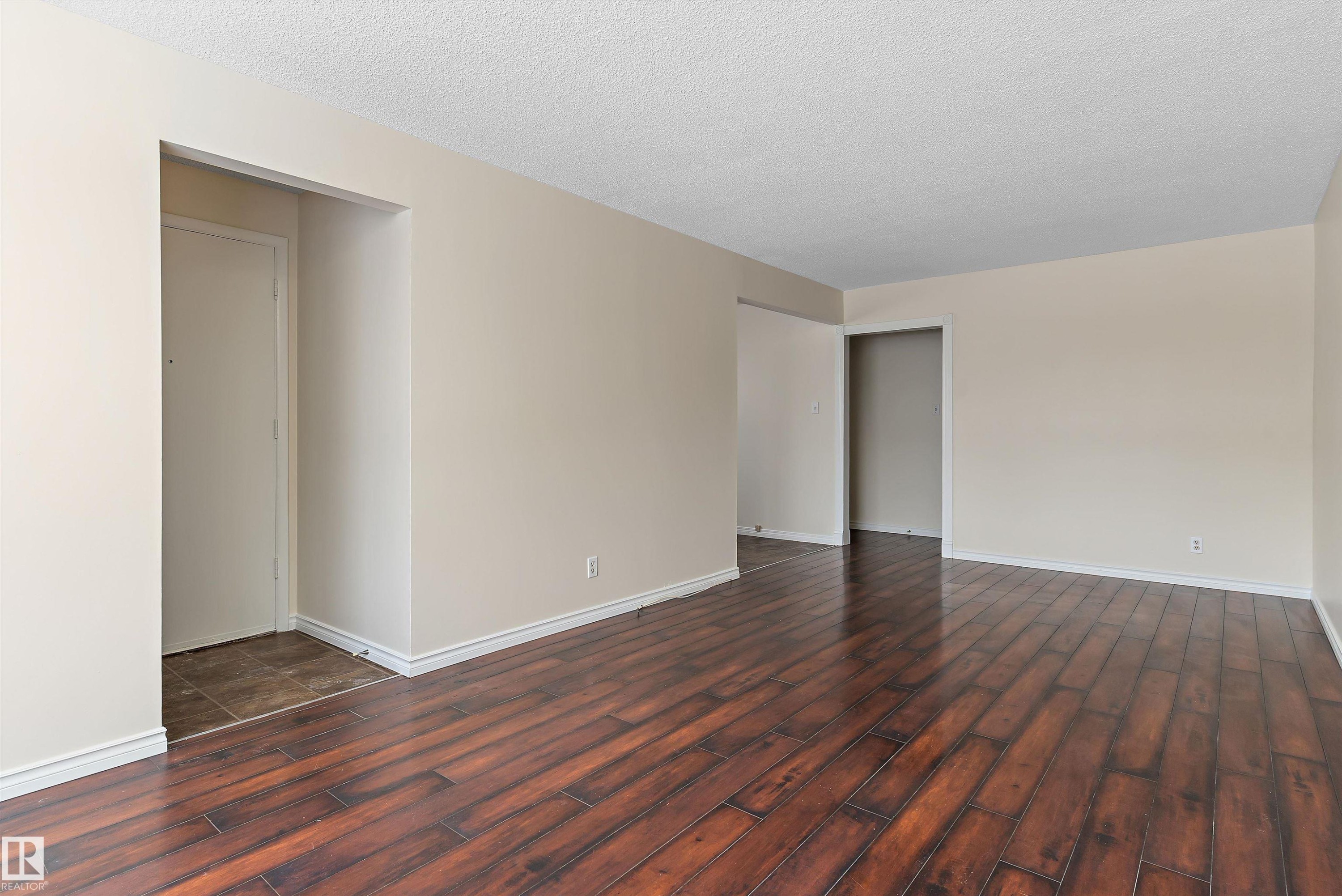 12721 90 Street, Edmonton, AB - Indoor Photo Showing Other Room