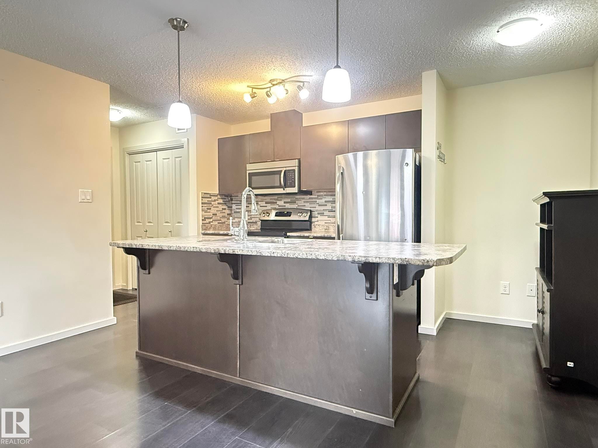 119 344 Windermere Road, Edmonton, AB - Indoor Photo Showing Kitchen With Upgraded Kitchen