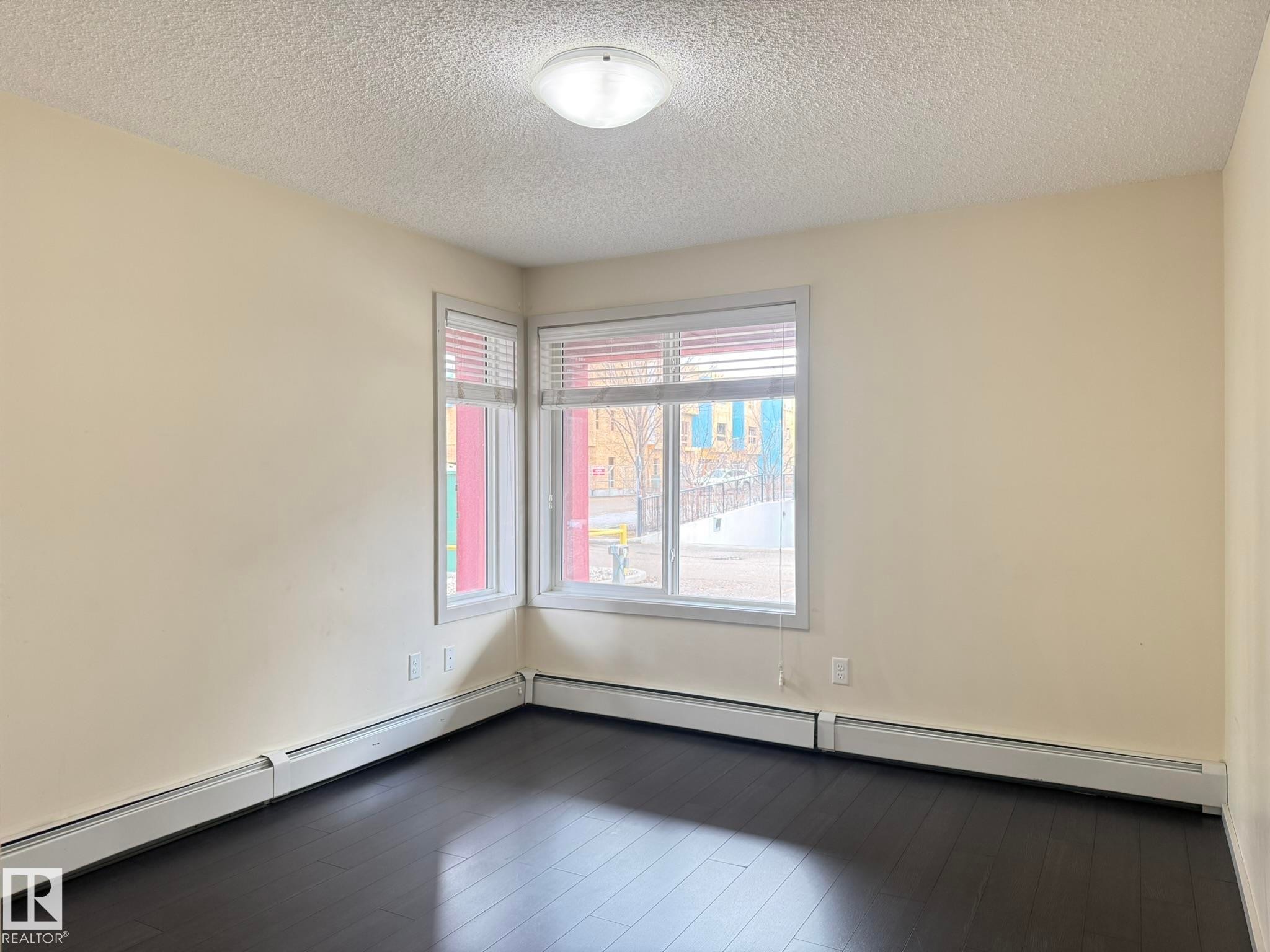 119 344 Windermere Road, Edmonton, AB - Indoor Photo Showing Other Room