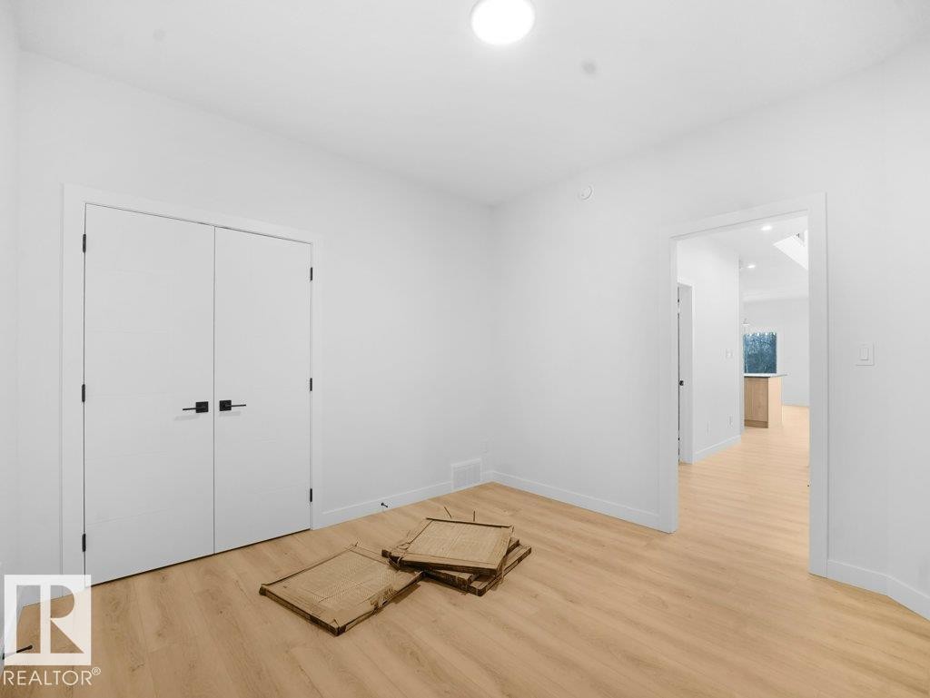 3282 Chernowski Way, Edmonton, AB - Indoor Photo Showing Other Room