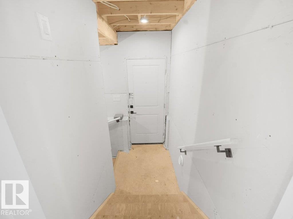 3282 Chernowski Way, Edmonton, AB - Indoor