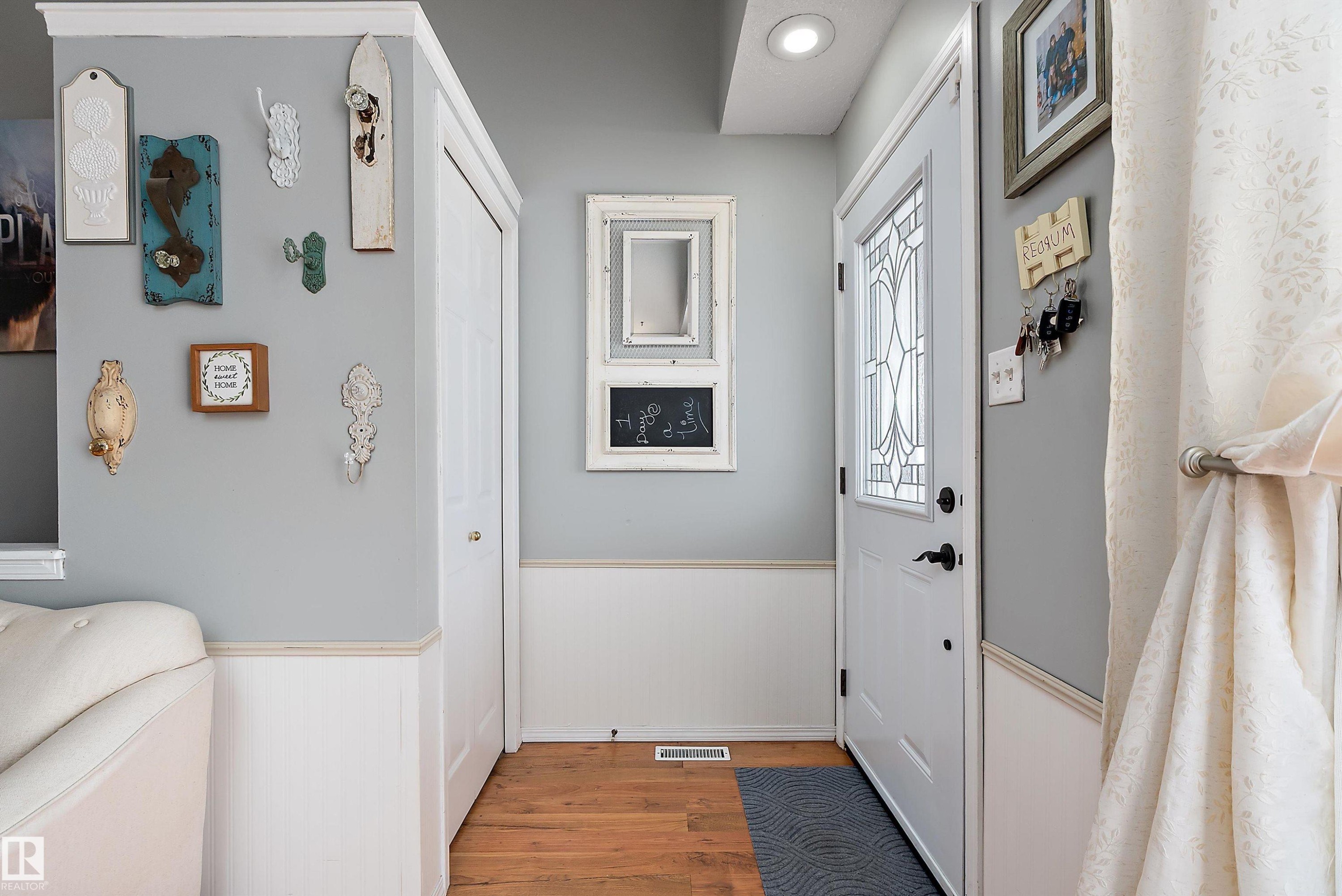 49 Heatherglen Crescent, Spruce Grove, AB - Indoor Photo Showing Other Room