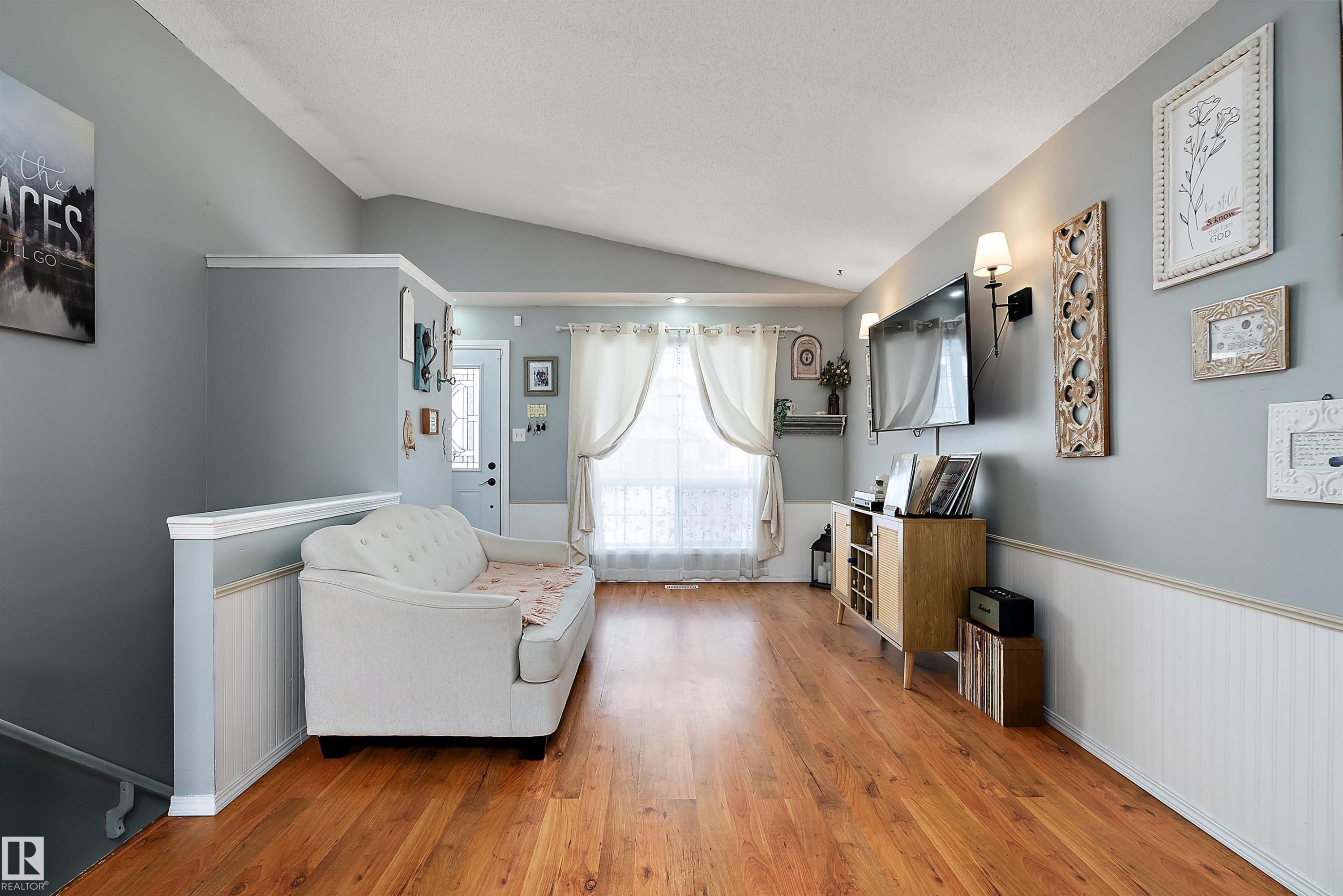 49 Heatherglen Crescent, Spruce Grove, AB - Indoor