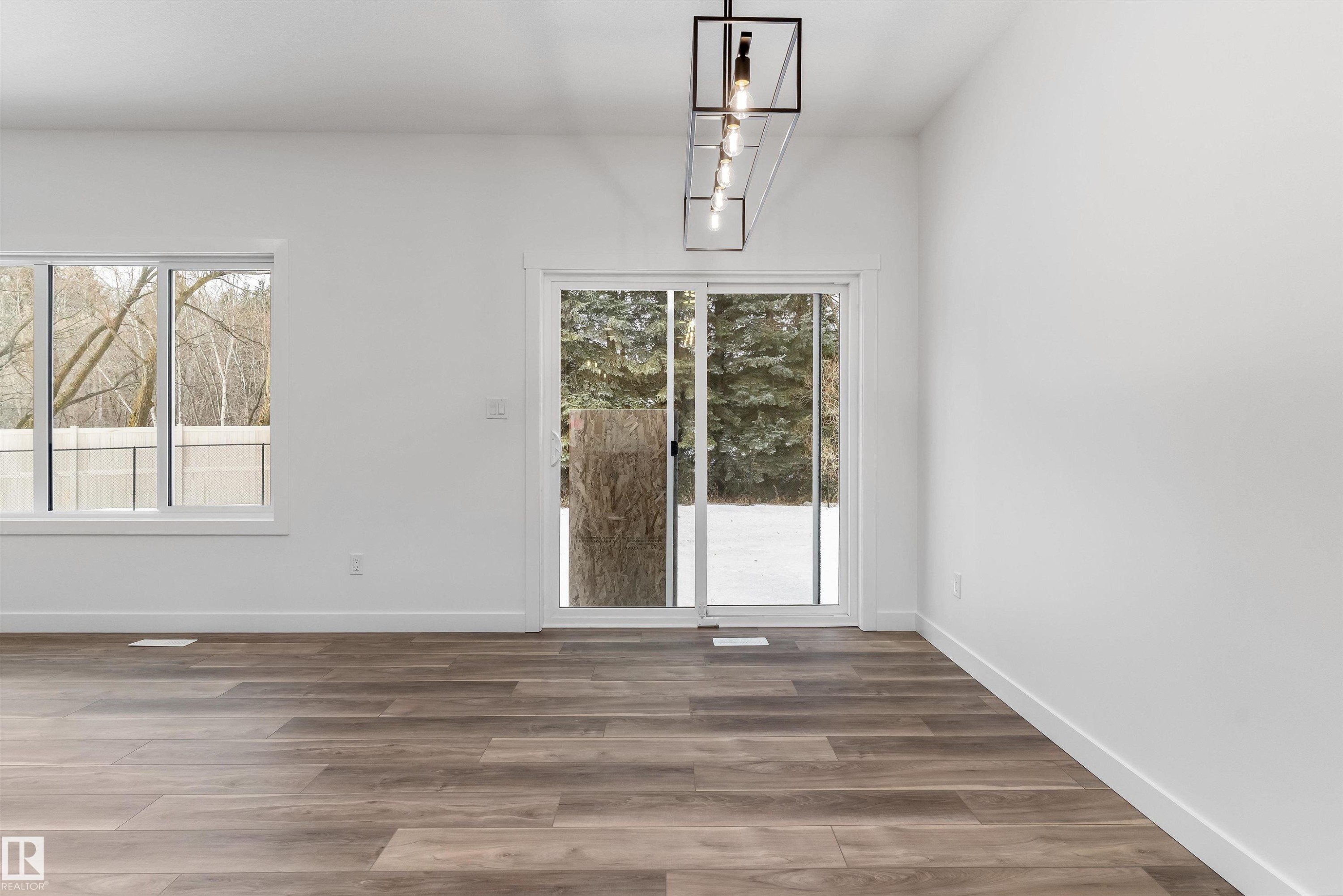 4236 208 Street, Edmonton, AB - Indoor Photo Showing Other Room