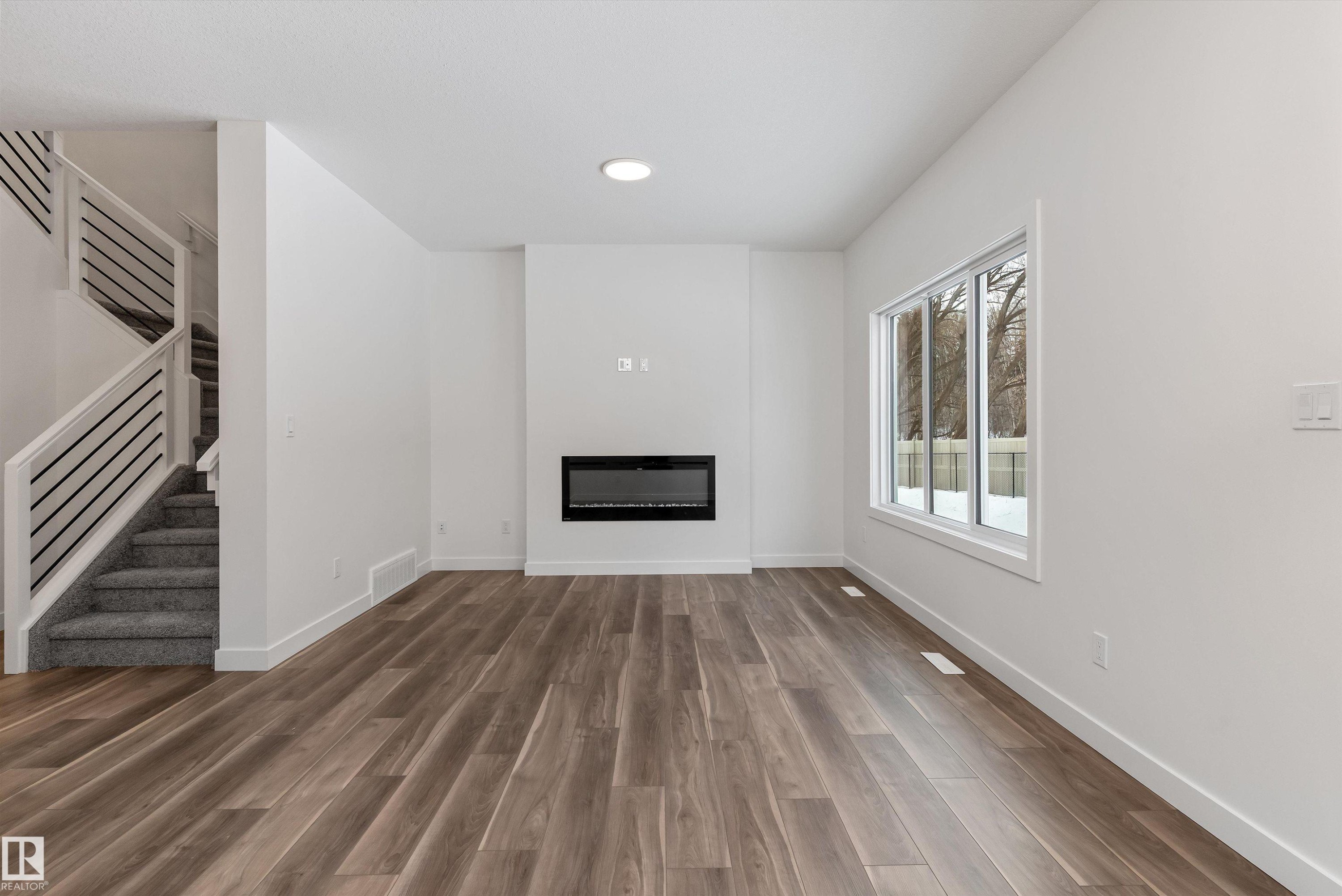 4236 208 Street, Edmonton, AB - Indoor With Fireplace