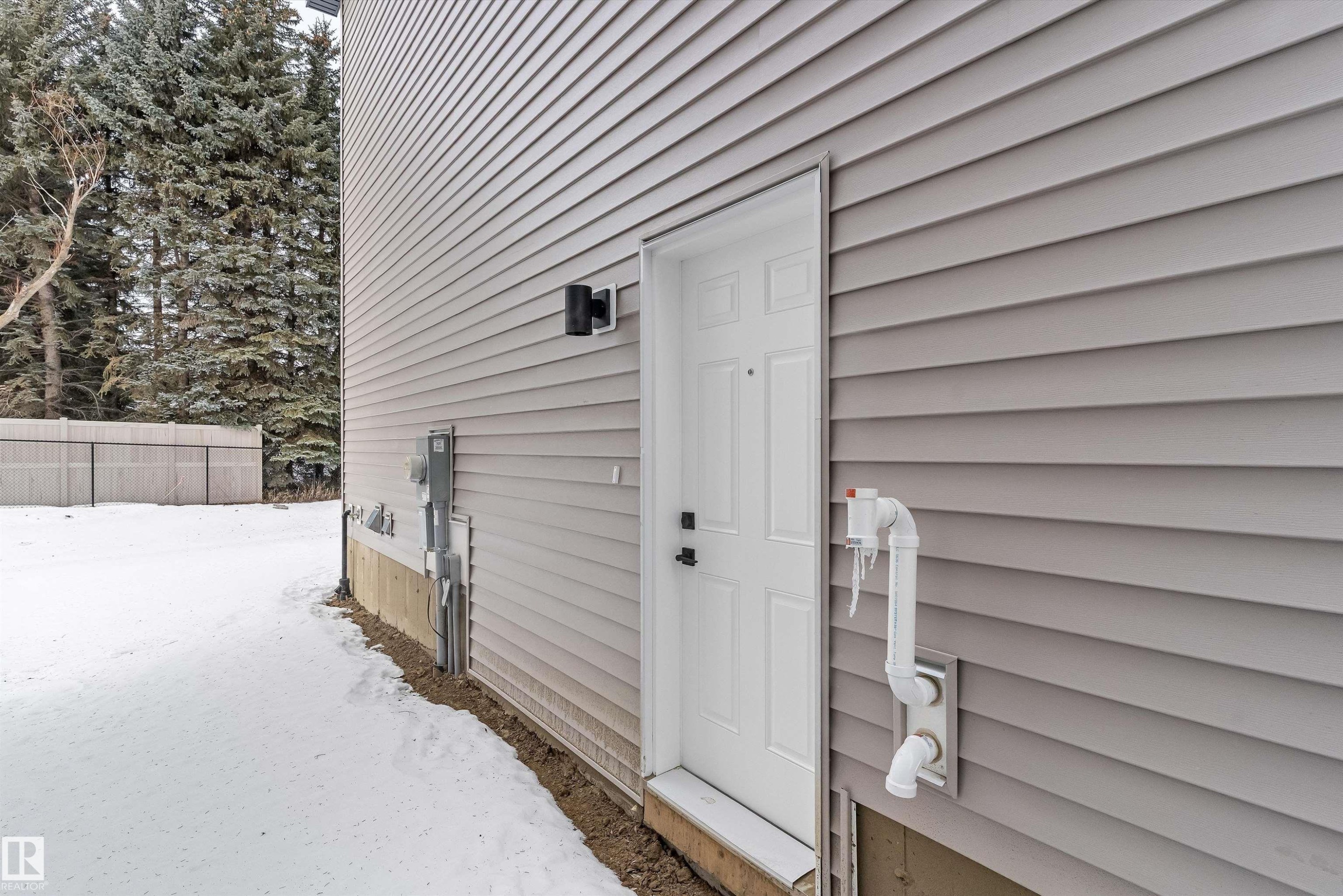 4236 208 Street, Edmonton, AB - Outdoor With Exterior