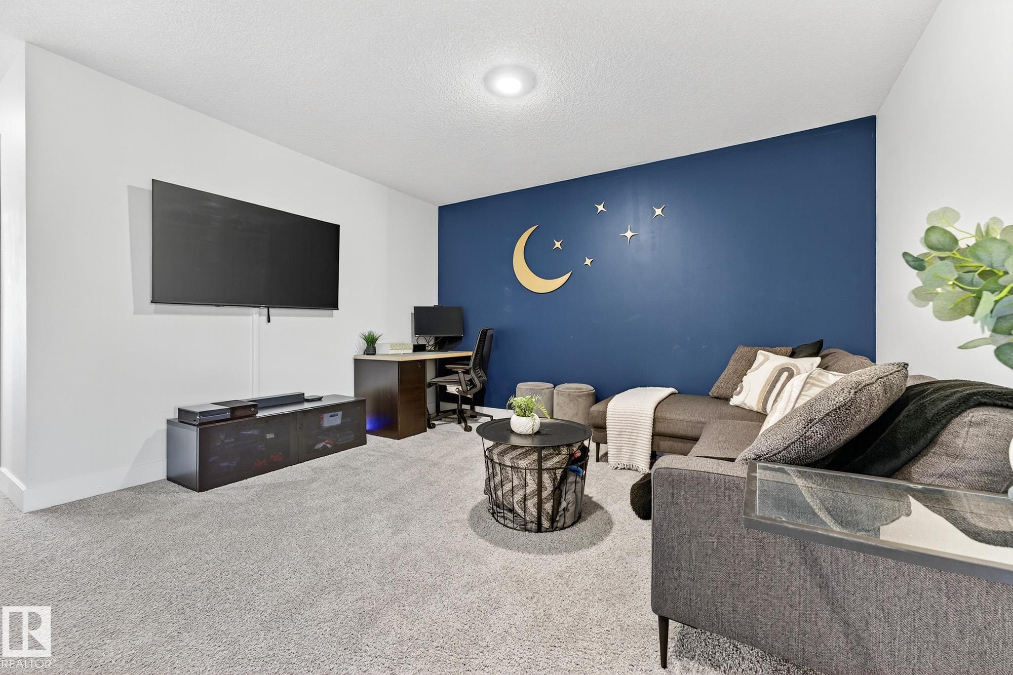 1803 Dumont Crescent, Edmonton, AB - Indoor