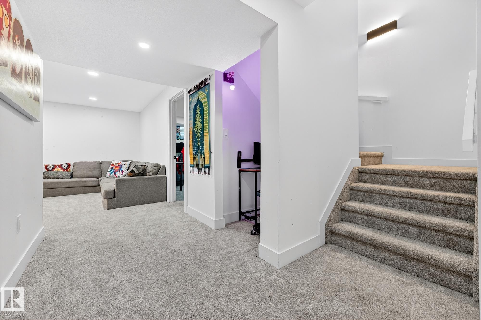 1803 Dumont Crescent, Edmonton, AB - Indoor Photo Showing Other Room