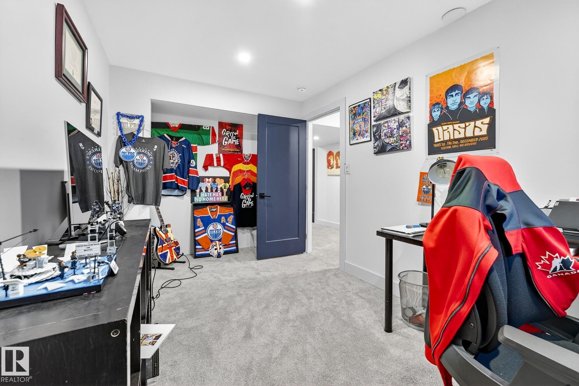 1803 Dumont Crescent, Edmonton, AB - Indoor Photo Showing Other Room