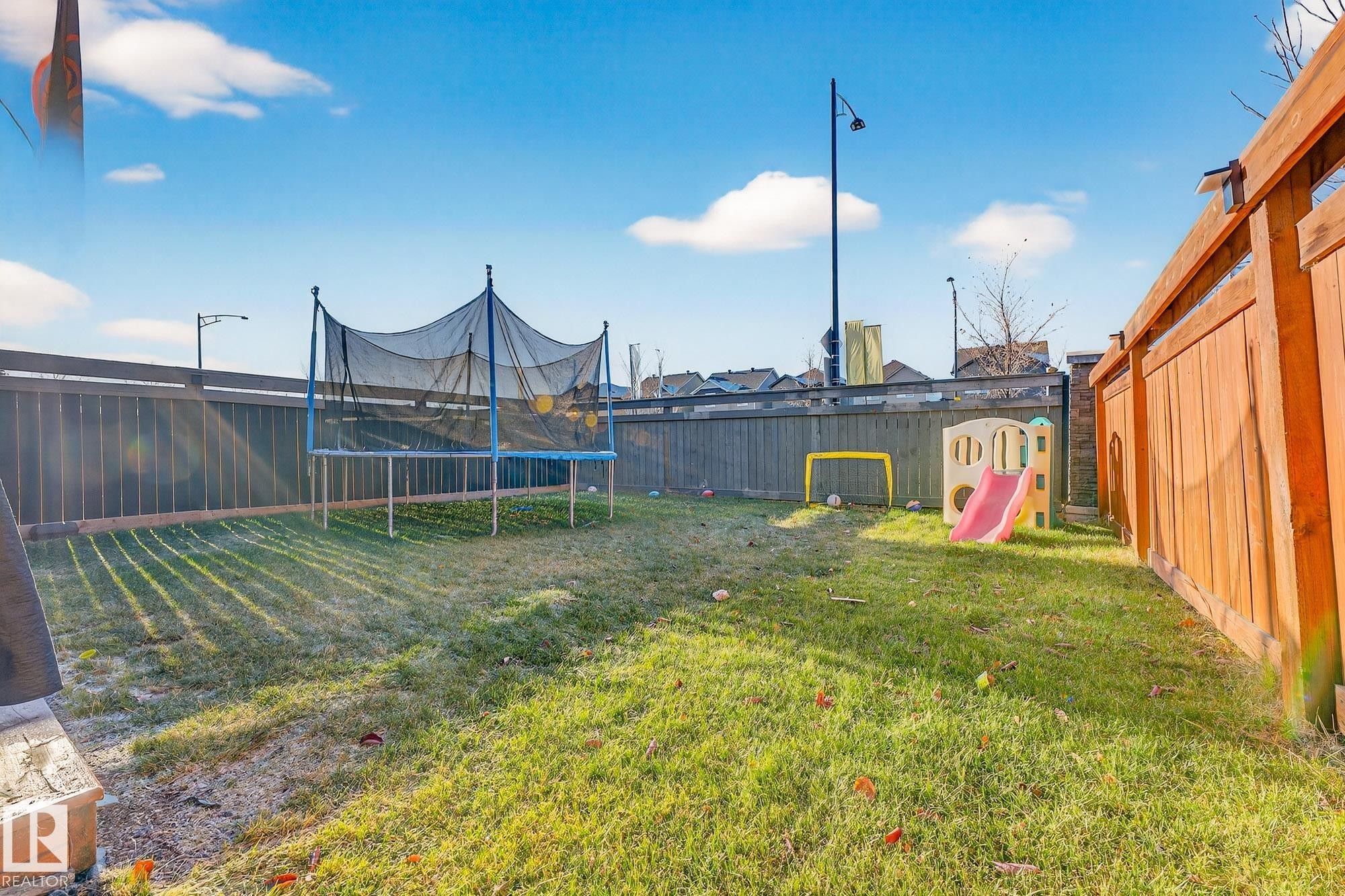 1803 Dumont Crescent, Edmonton, AB - Outdoor With Backyard