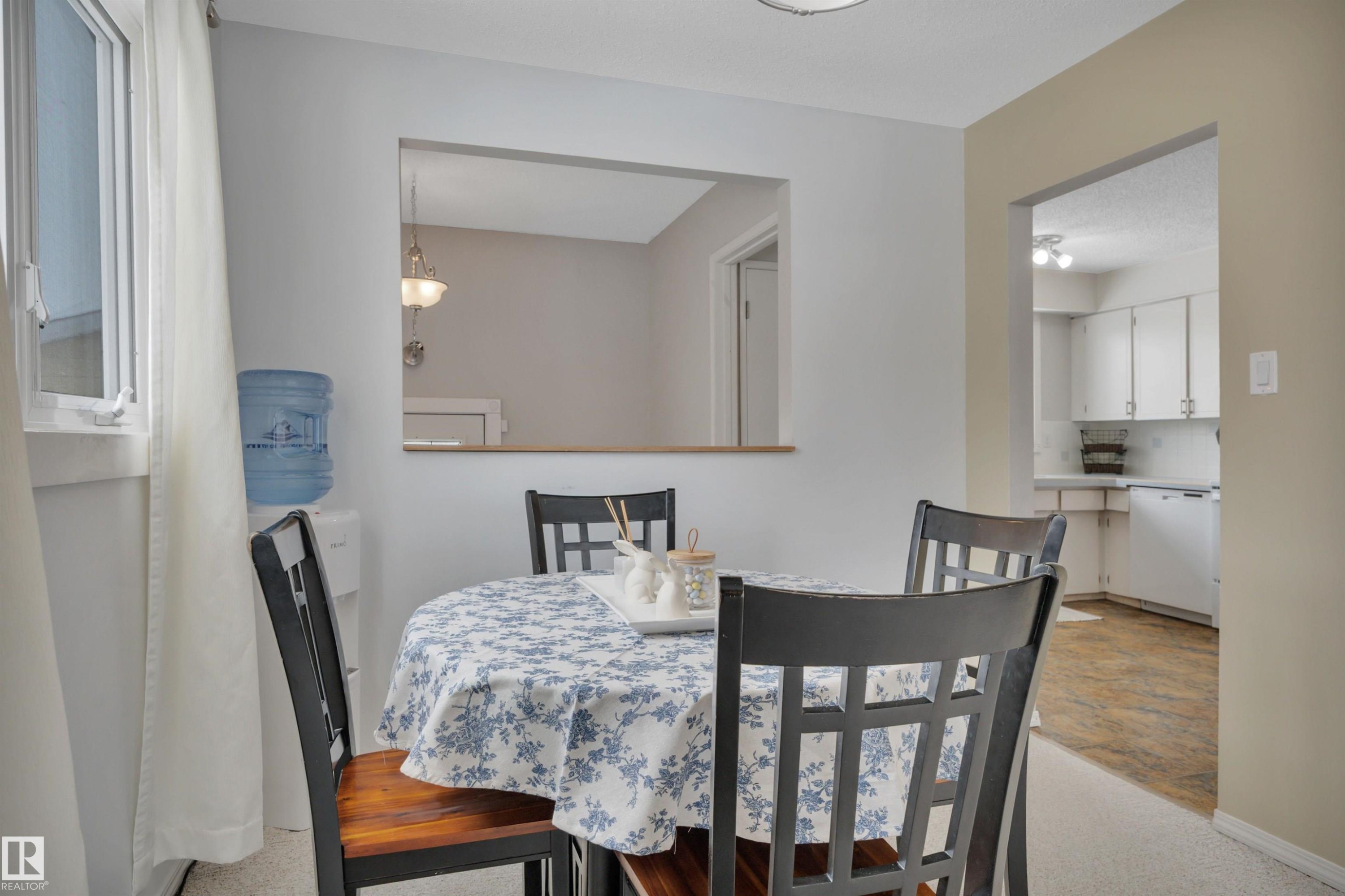 31 Camelot Crescent, Leduc, AB - Indoor Photo Showing Dining Room