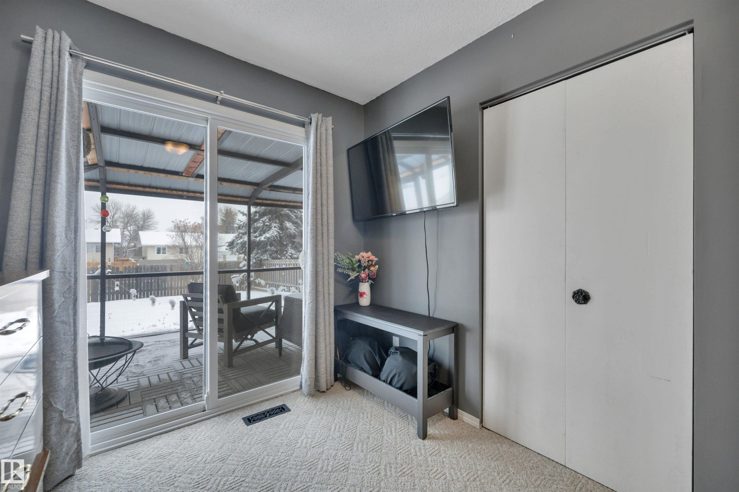 31 Camelot Crescent, Leduc, AB - Indoor Photo Showing Other Room