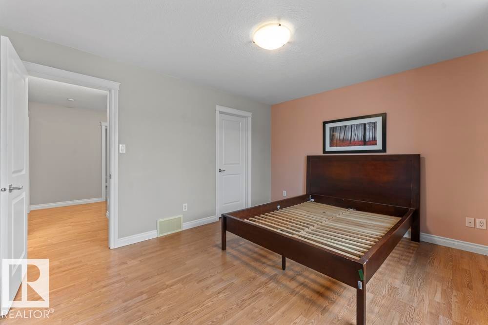 5 1001 7 Avenue, Cold Lake, AB - Indoor
