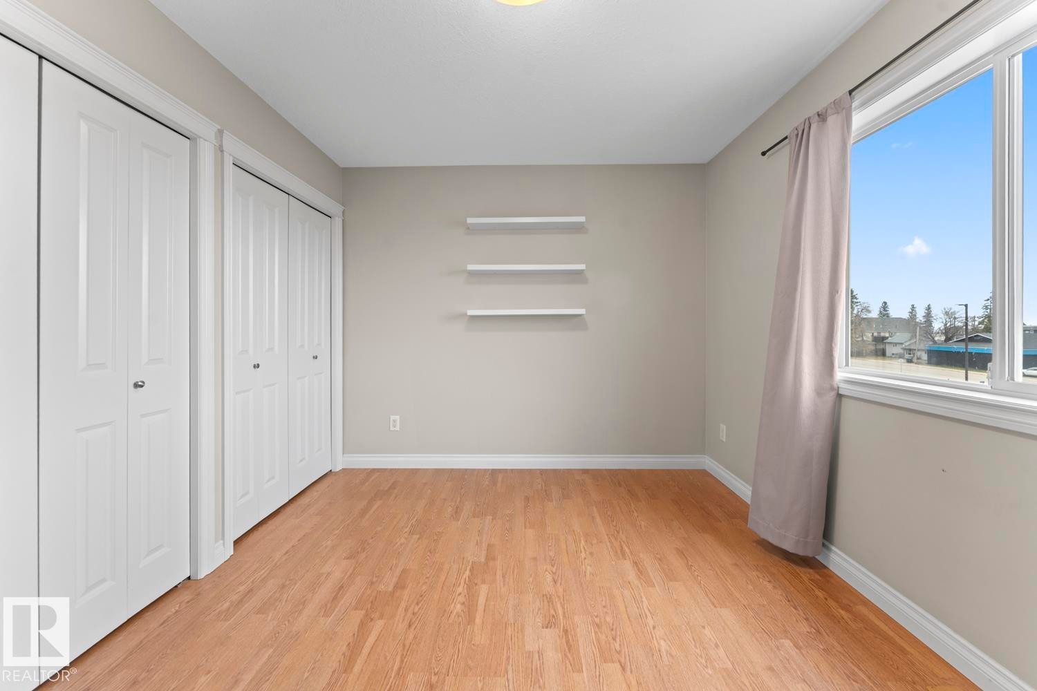 5 1001 7 Avenue, Cold Lake, AB - Indoor Photo Showing Other Room
