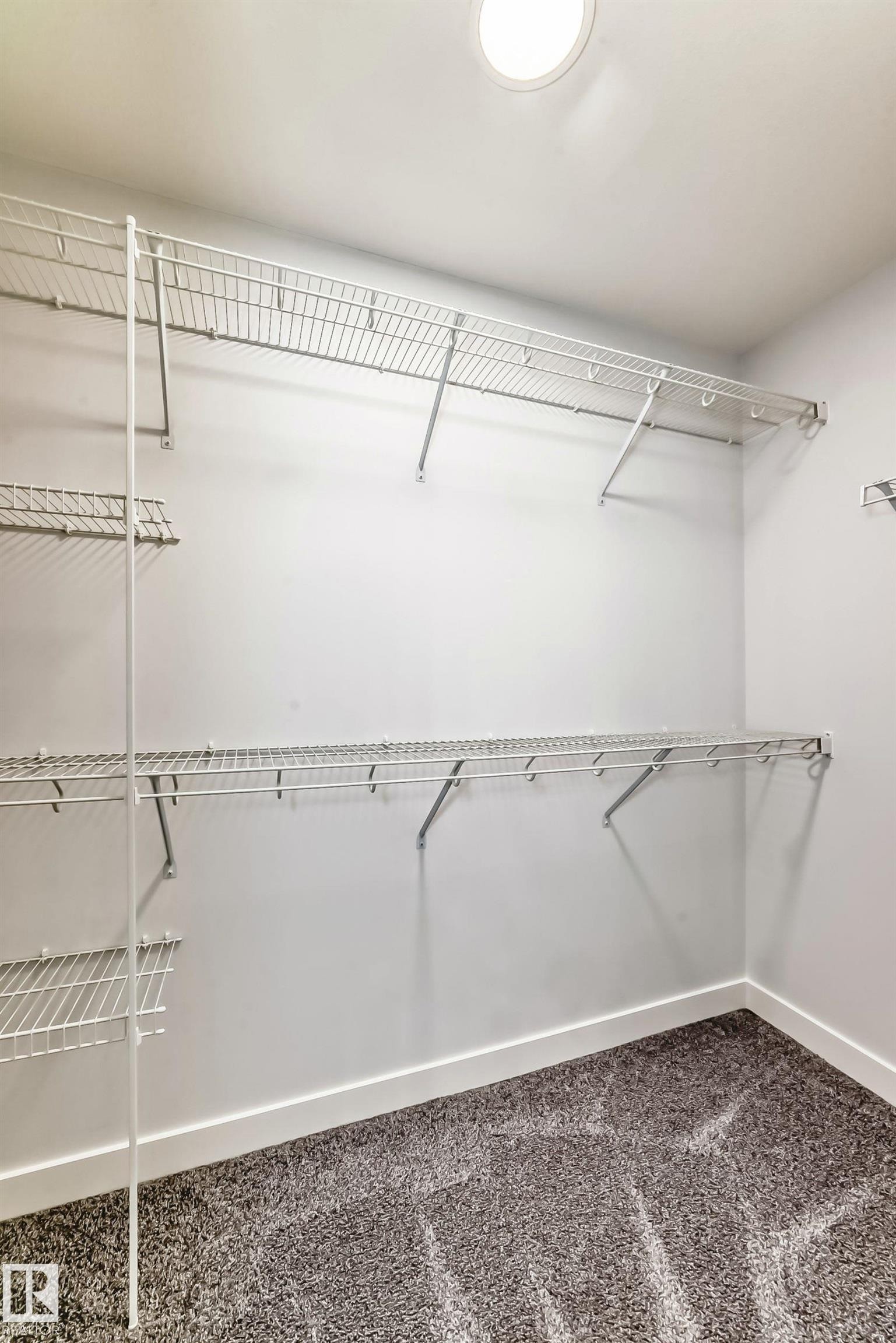 9411 Pear Crescent, Edmonton, AB - Indoor With Storage
