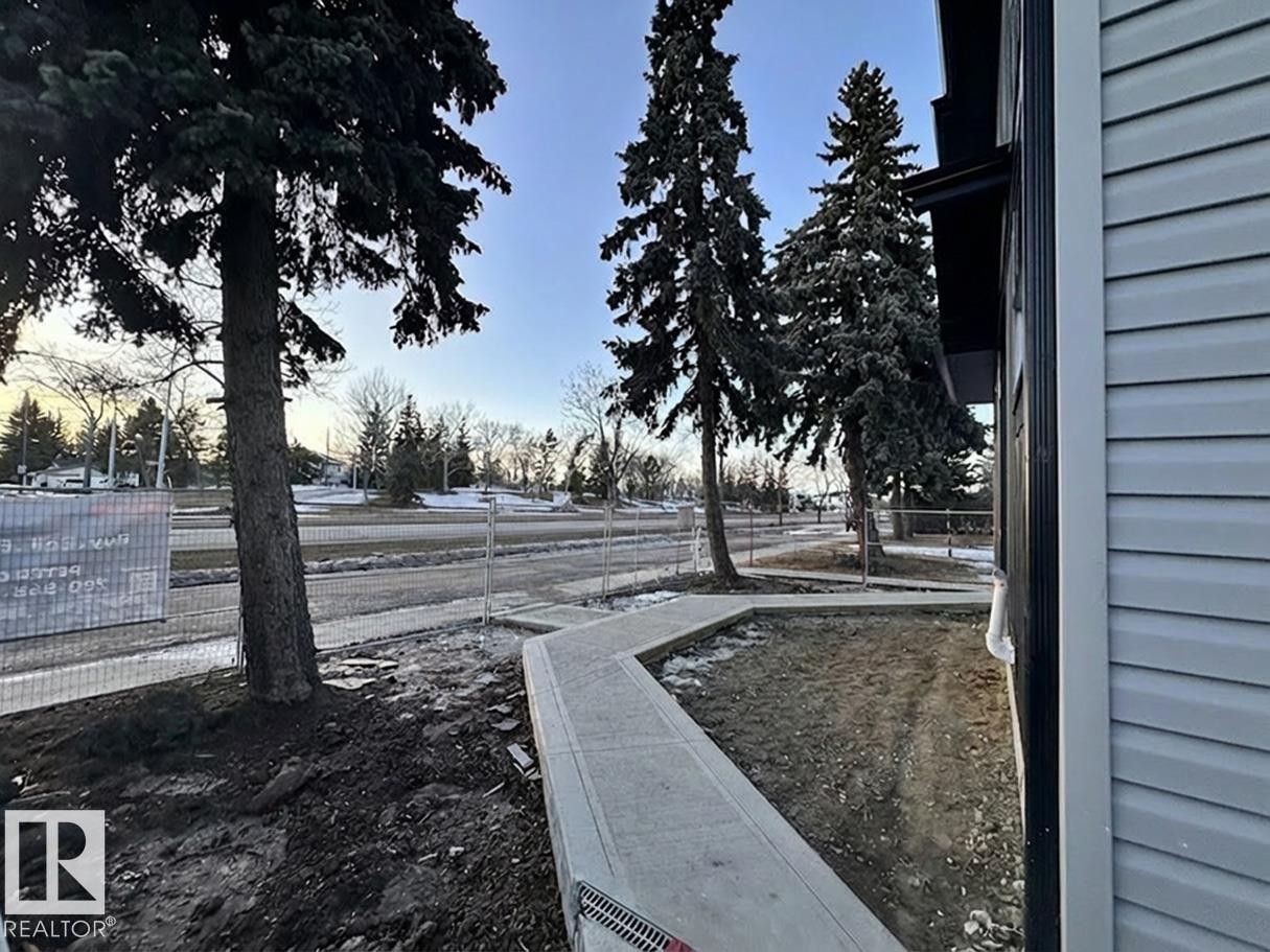 10627 149 Street Nw, Edmonton, AB - Outdoor