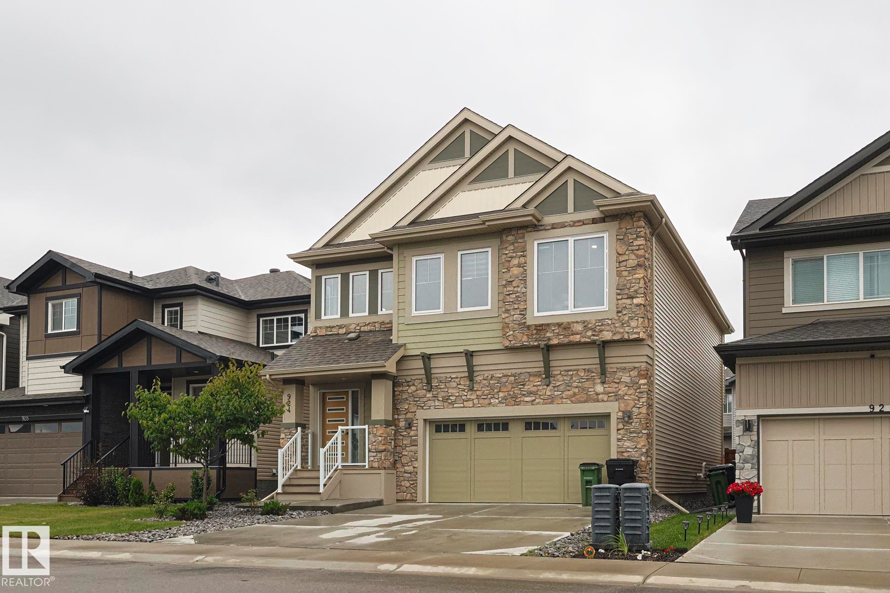 924 173 Street, Edmonton, AB - Outdoor With Facade