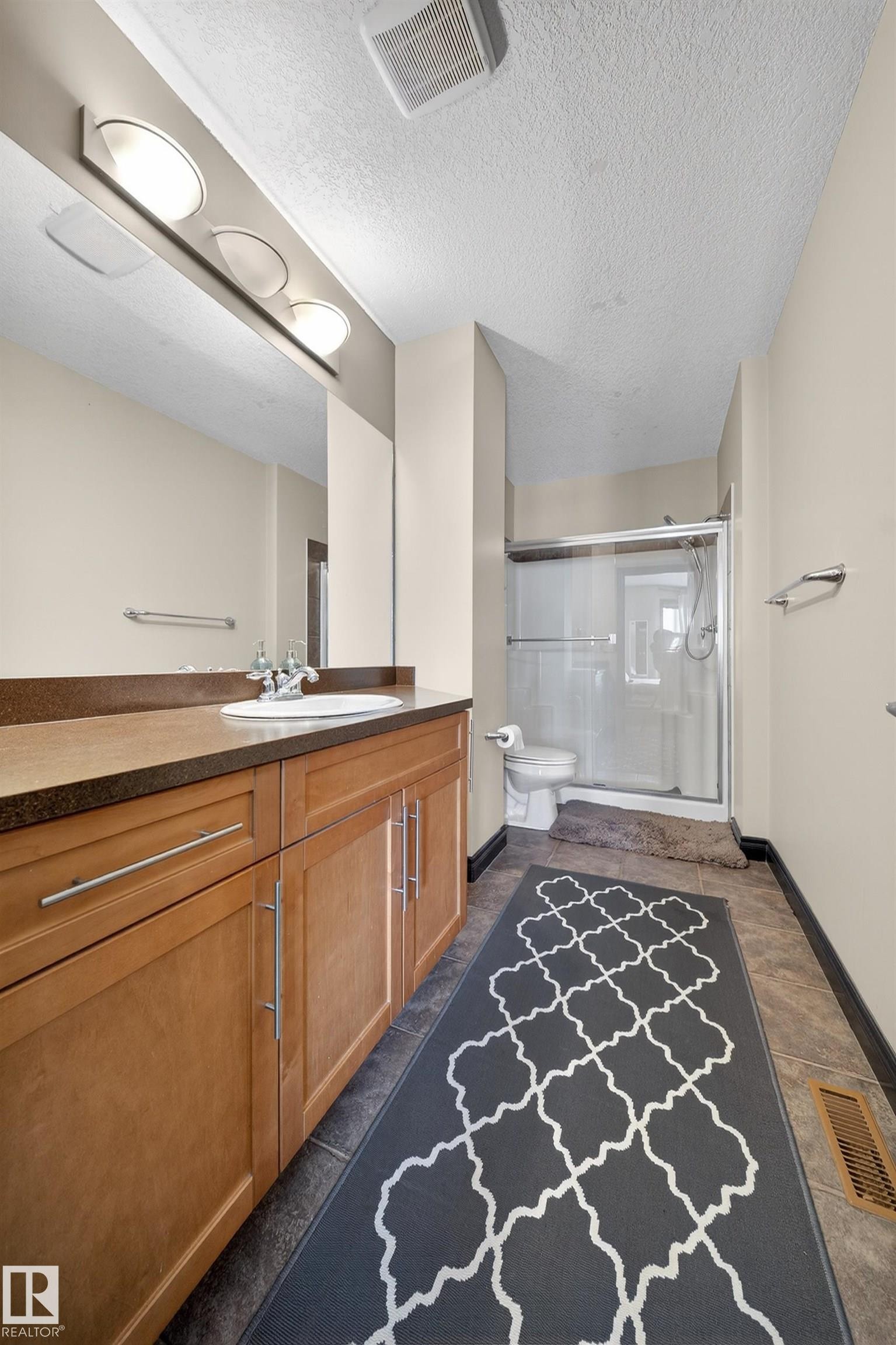 43 903 Rutherford Road, Edmonton, AB - Indoor