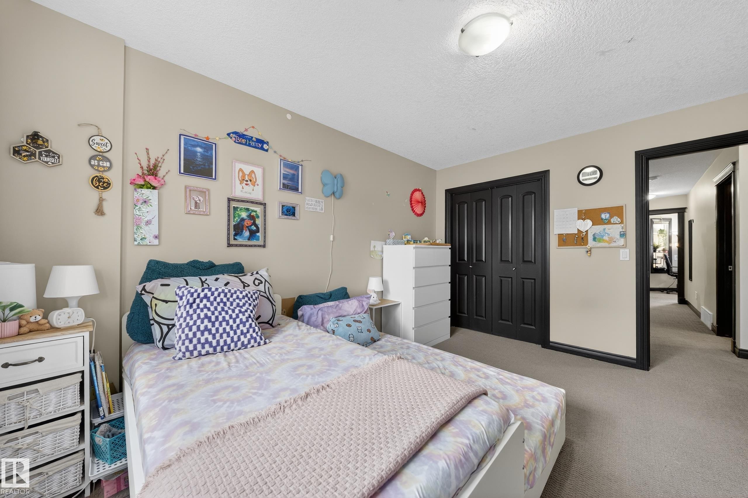 43 903 Rutherford Road, Edmonton, AB - Indoor Photo Showing Bedroom