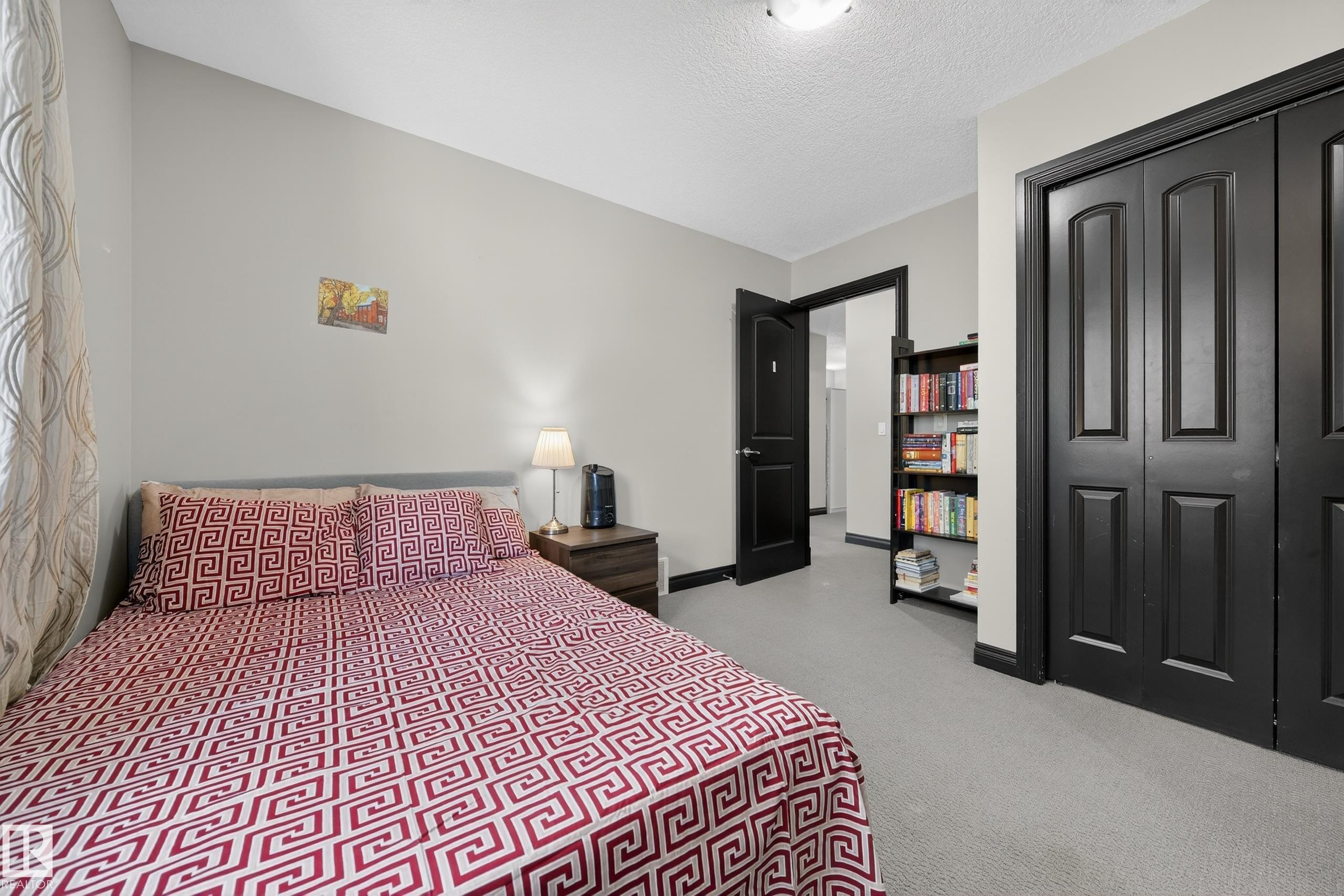 43 903 Rutherford Road, Edmonton, AB - Indoor Photo Showing Bedroom